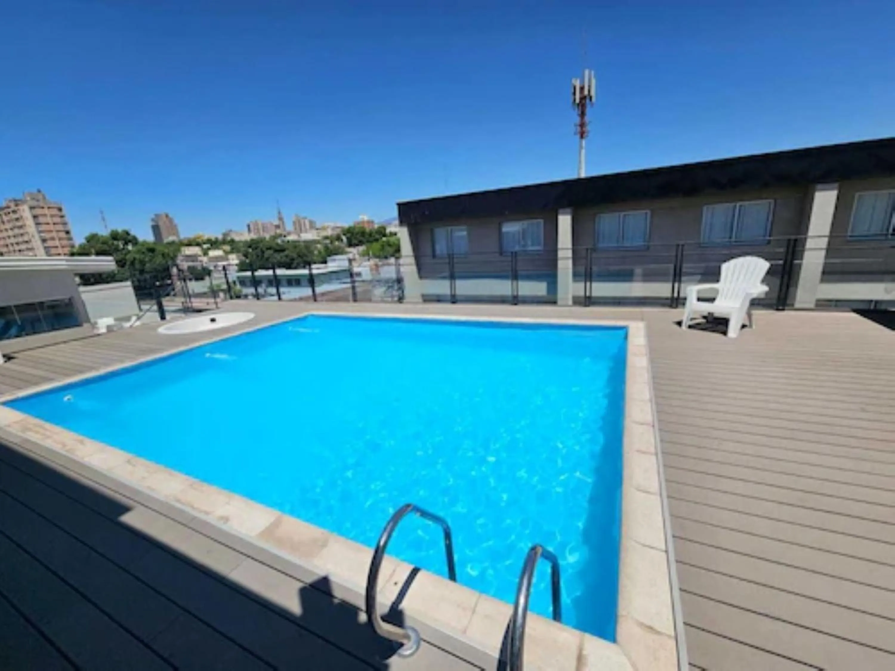 Swimming pool in Gran Hotel Dakar
