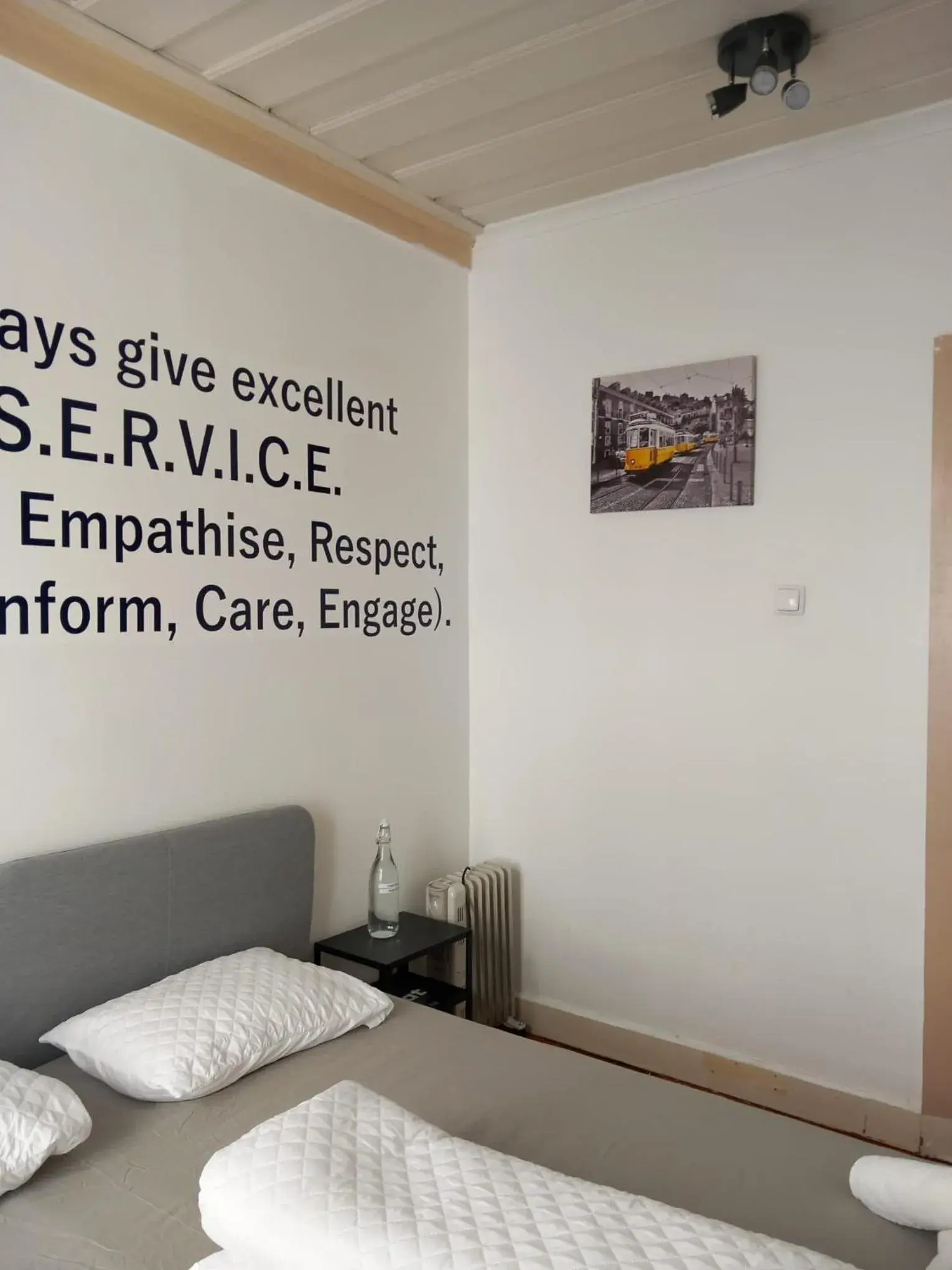 Small Twin Room in Heart of Lisbon Small Twin Room in Heart of Lisbon