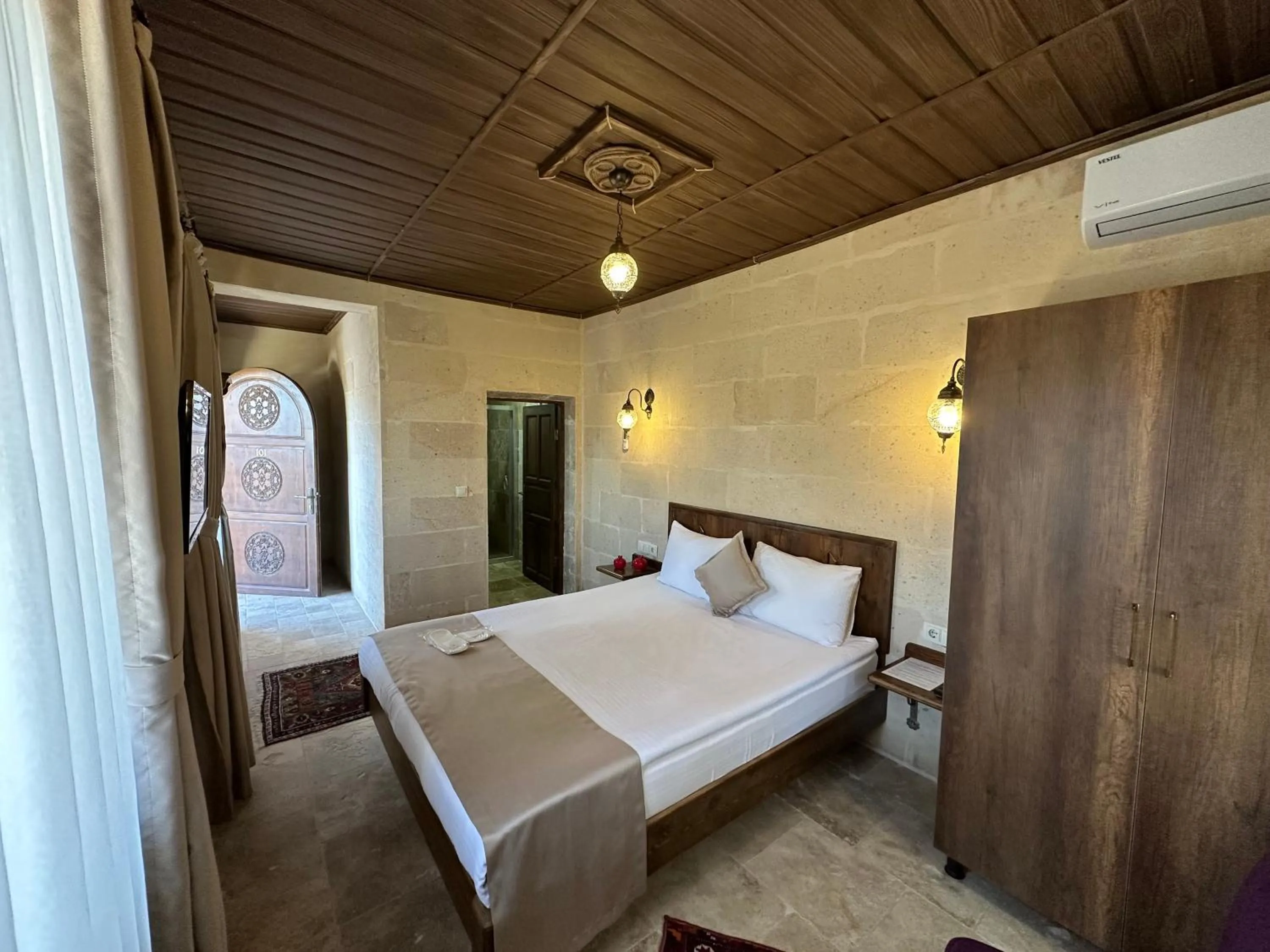 Bed in Virtus Cappadocia Hotel Göreme