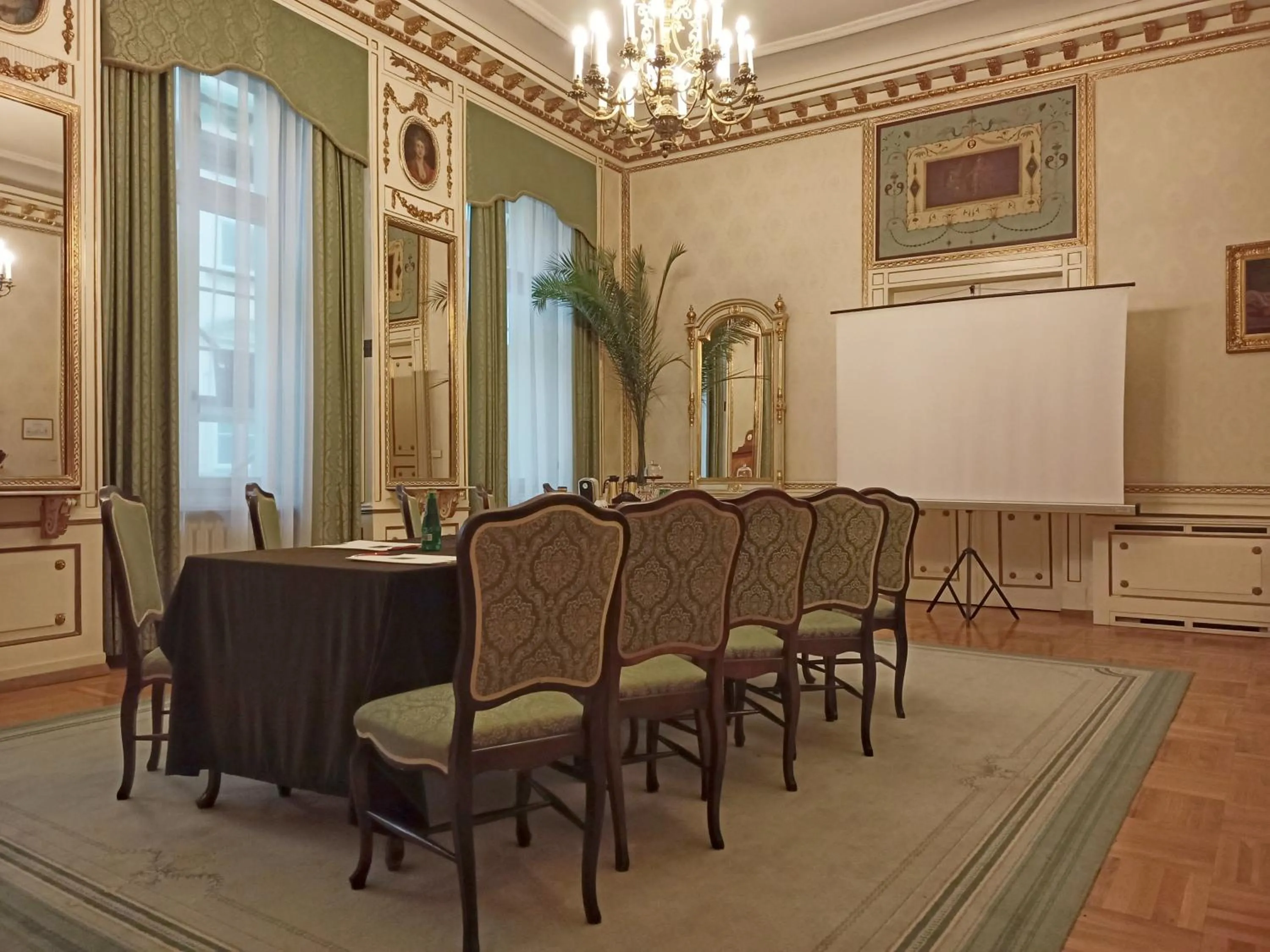 Meeting/conference room in Grand Hotel