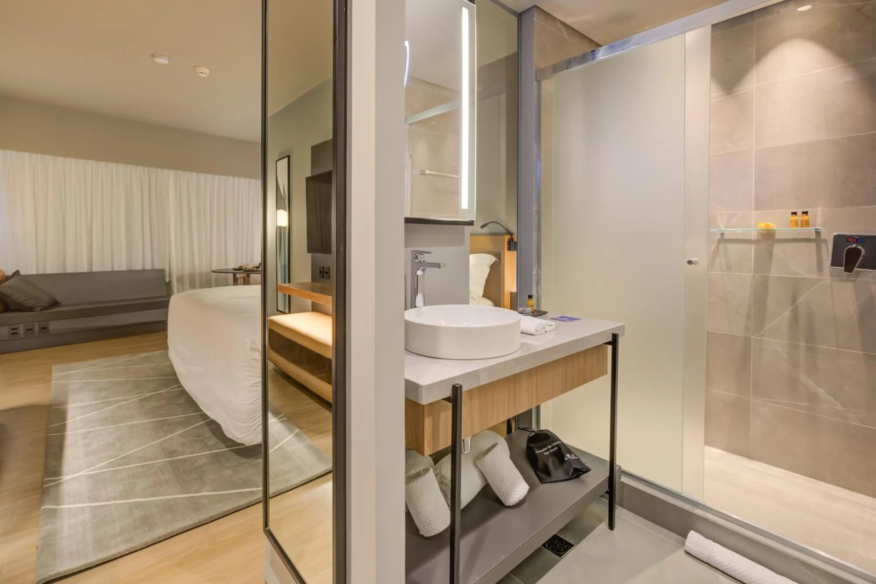 Bathroom in DoubleTree by Hilton Porto Alegre