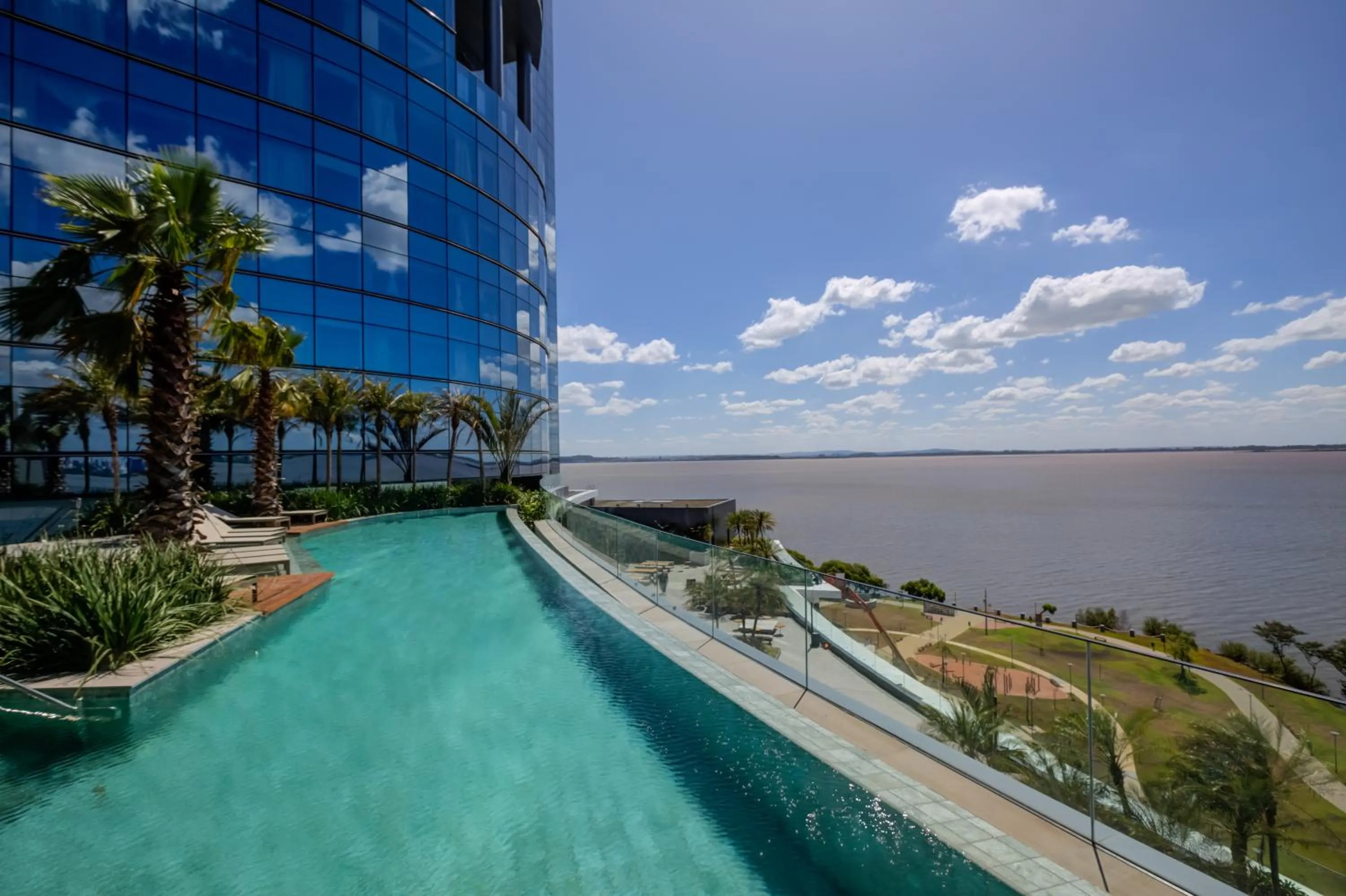 Pool view in DoubleTree by Hilton Porto Alegre