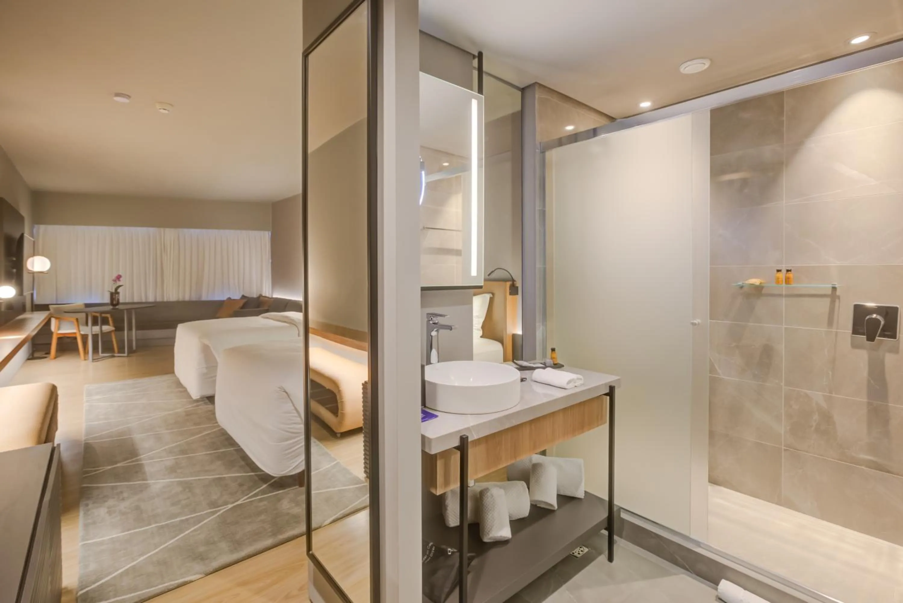 Bathroom in DoubleTree by Hilton Porto Alegre