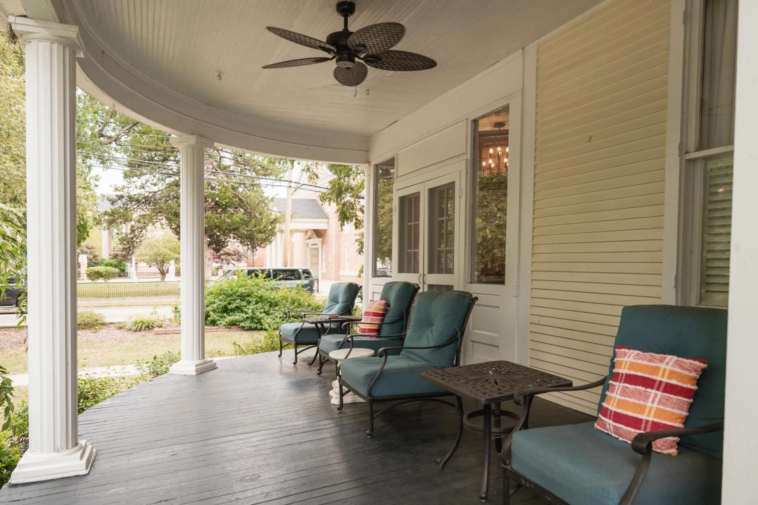 Patio in The Edenton Collection-The Granville Queen Inn