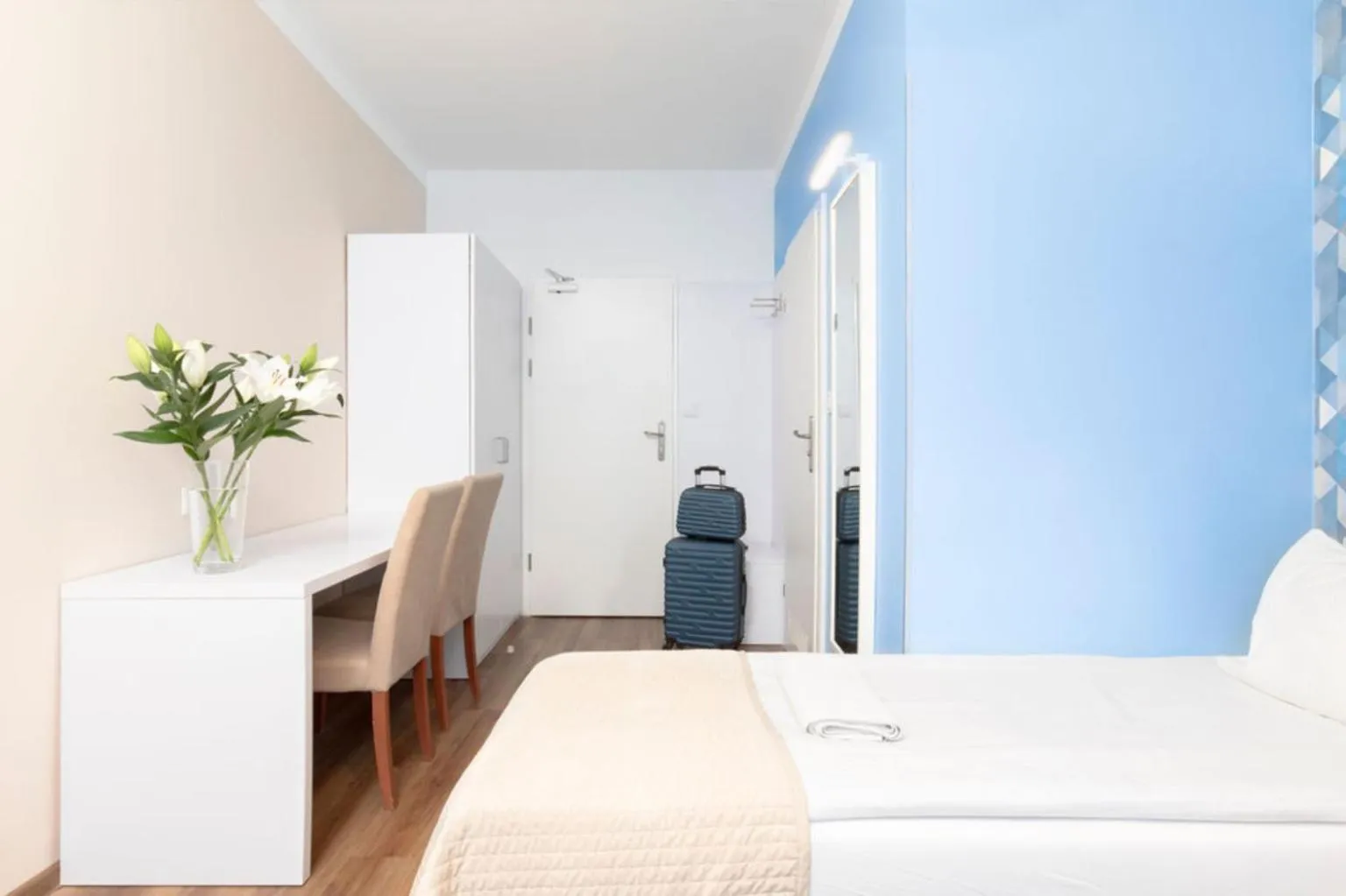 Bed in Premium Hostel