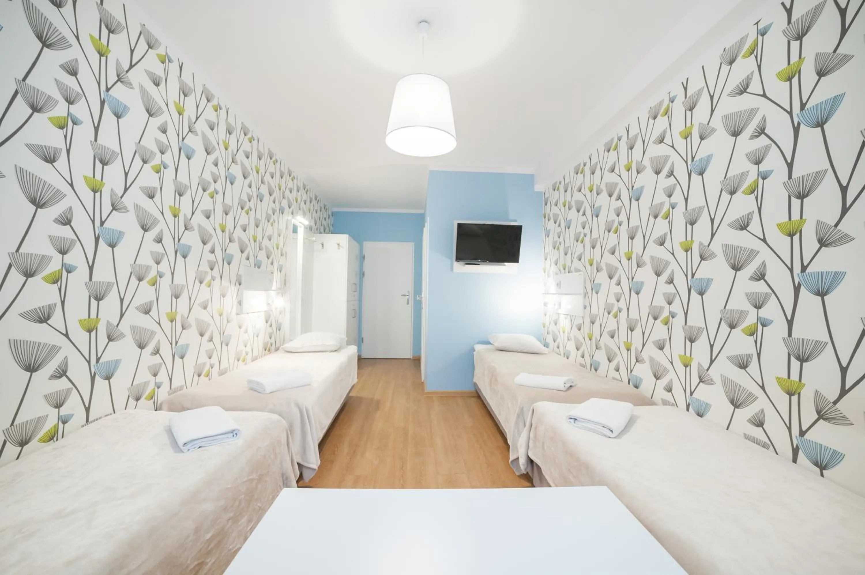 Bed in Premium Hostel