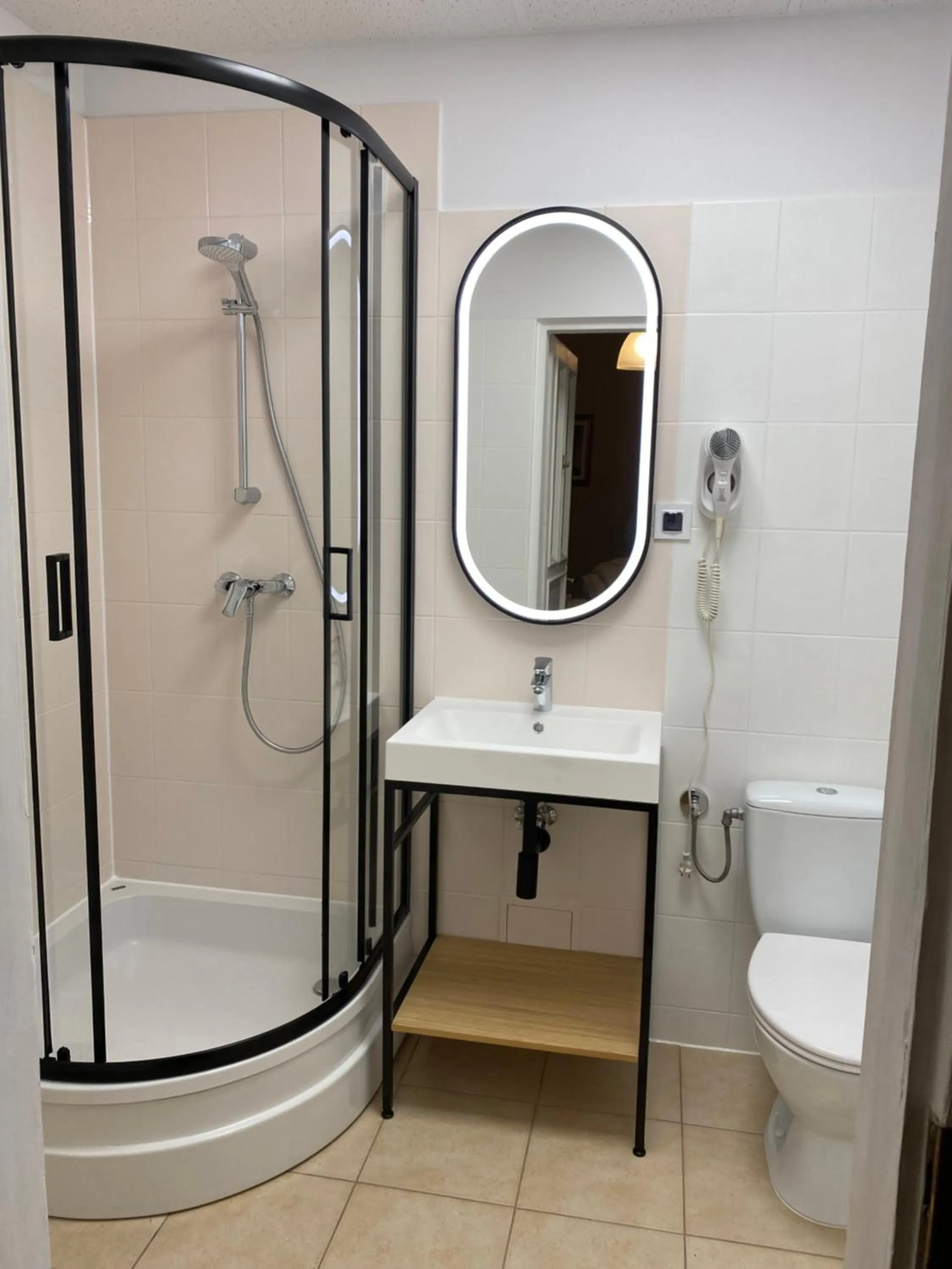 Shower in Aparthotel Maria