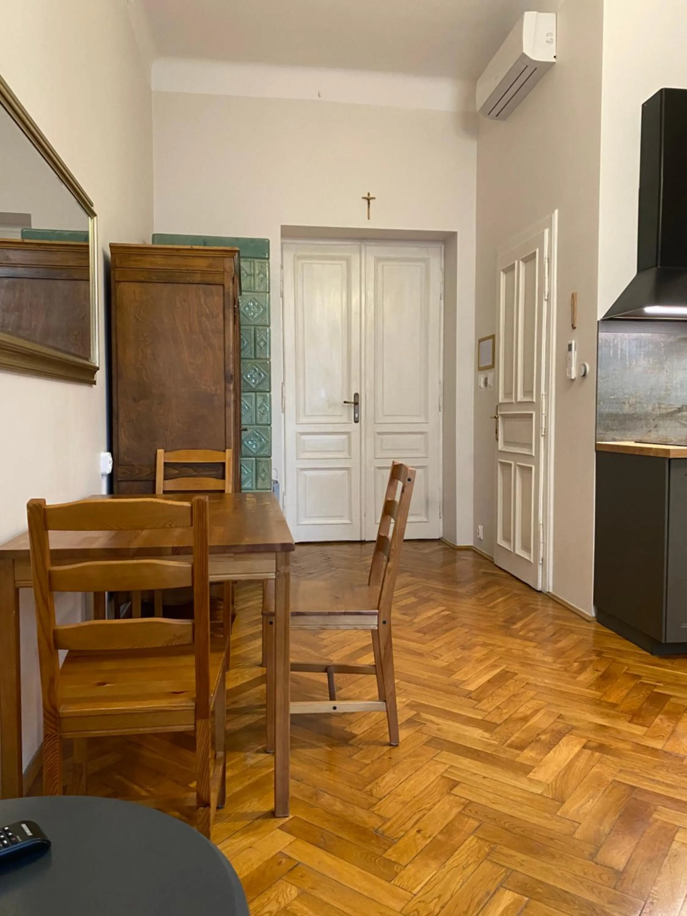 Kitchen or kitchenette in Aparthotel Maria