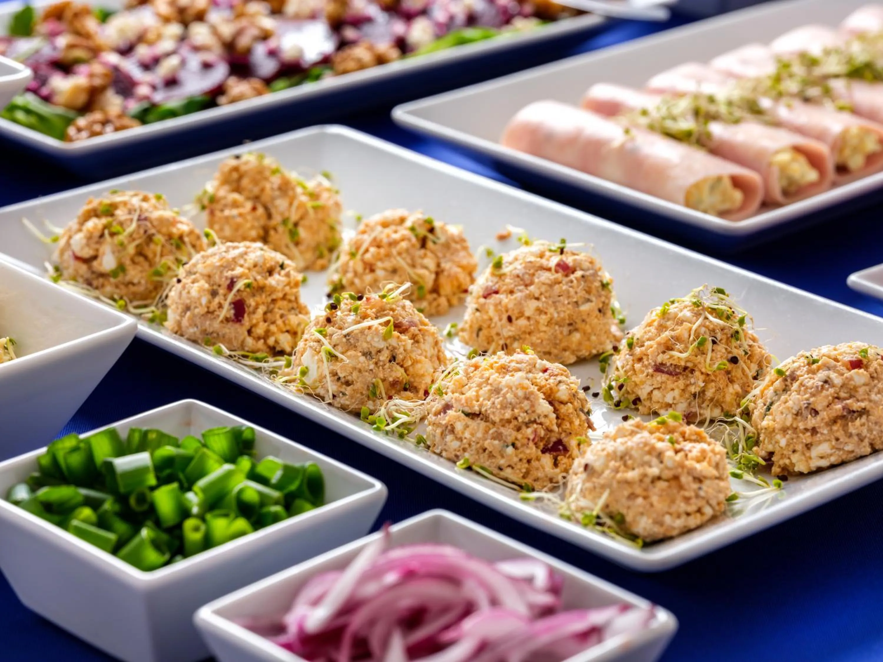 Food in Kosmopolita Rooms