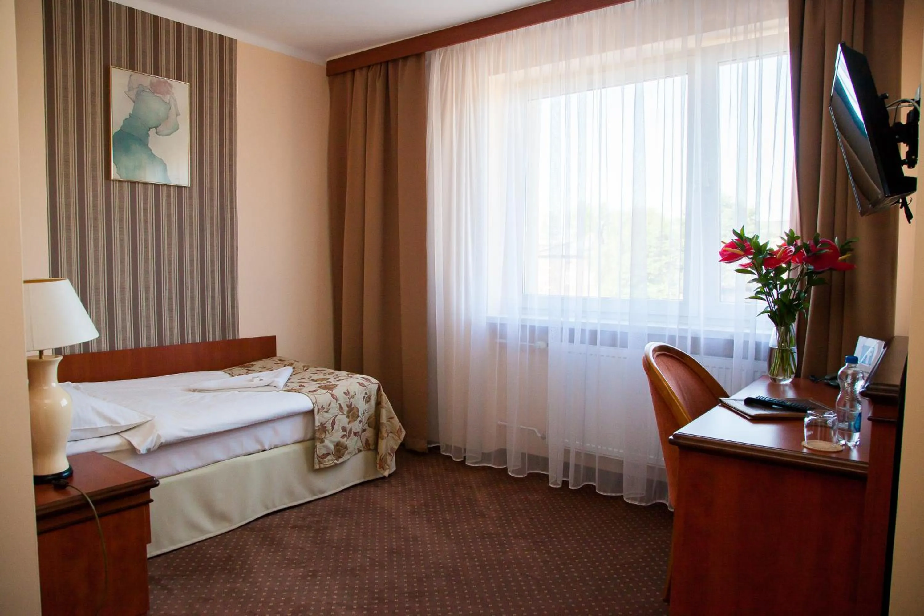 TV and multimedia, Bed in Załęże