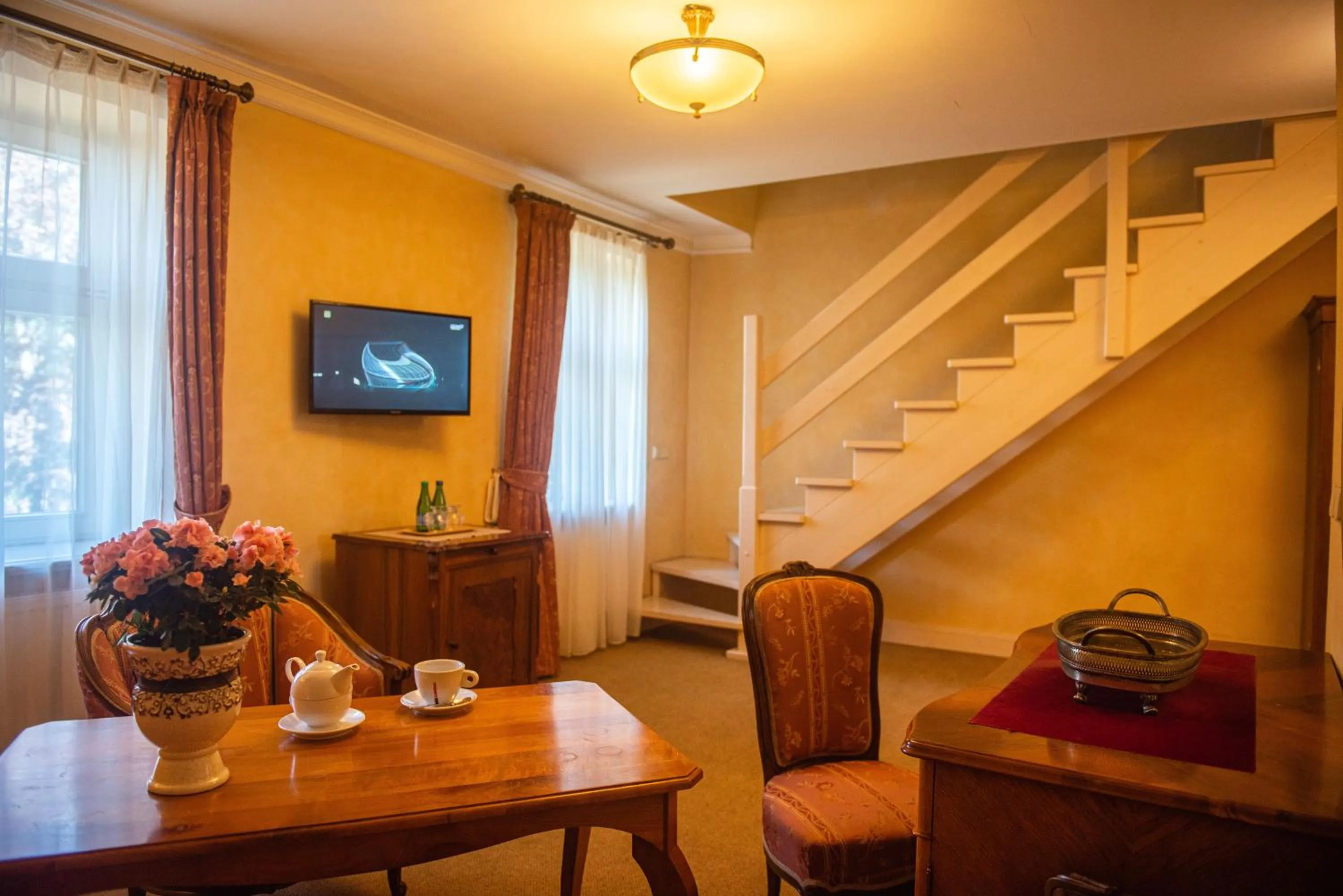 Photo of the whole room in Pałac Paulinum