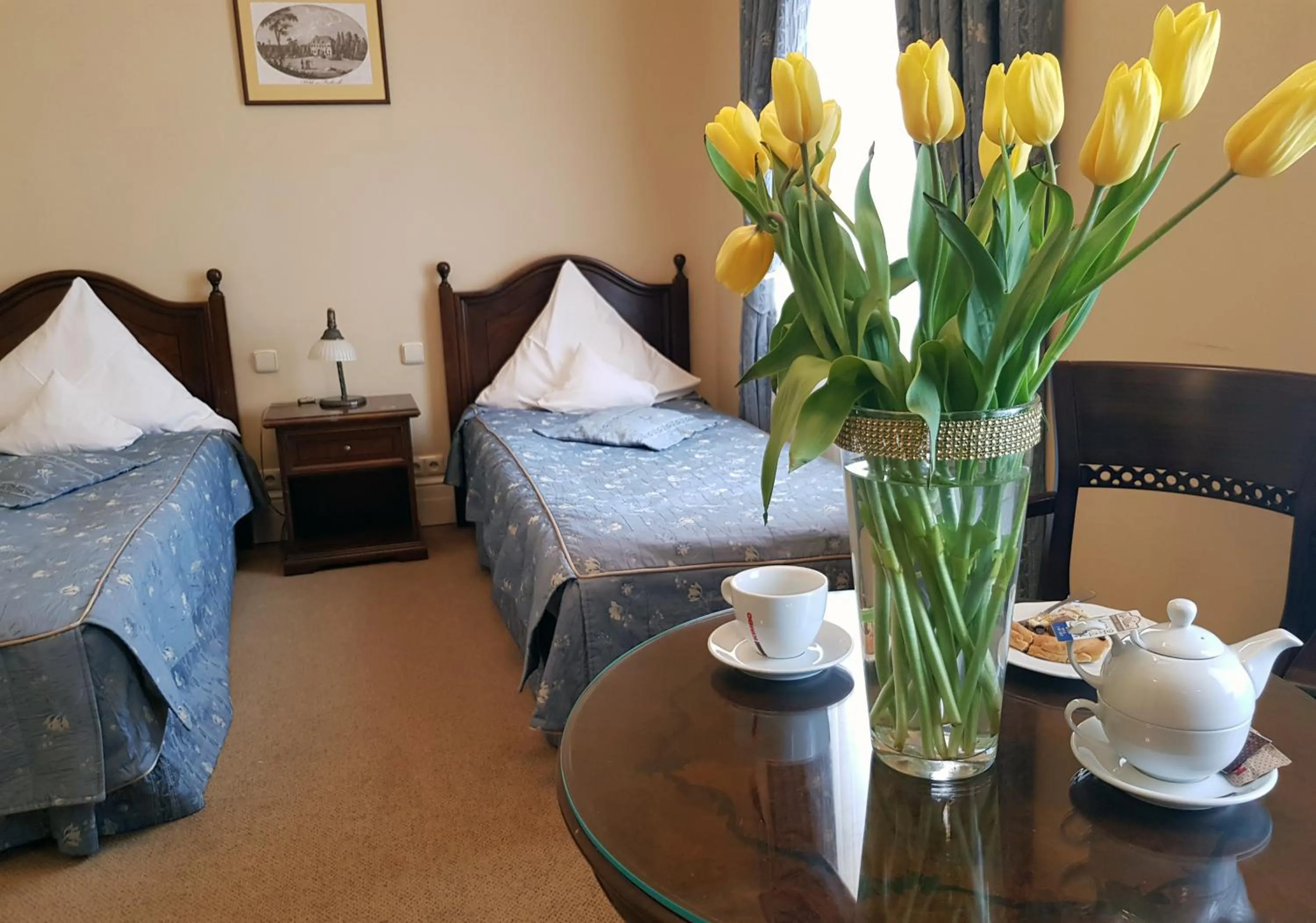 Bed in Pałac Paulinum