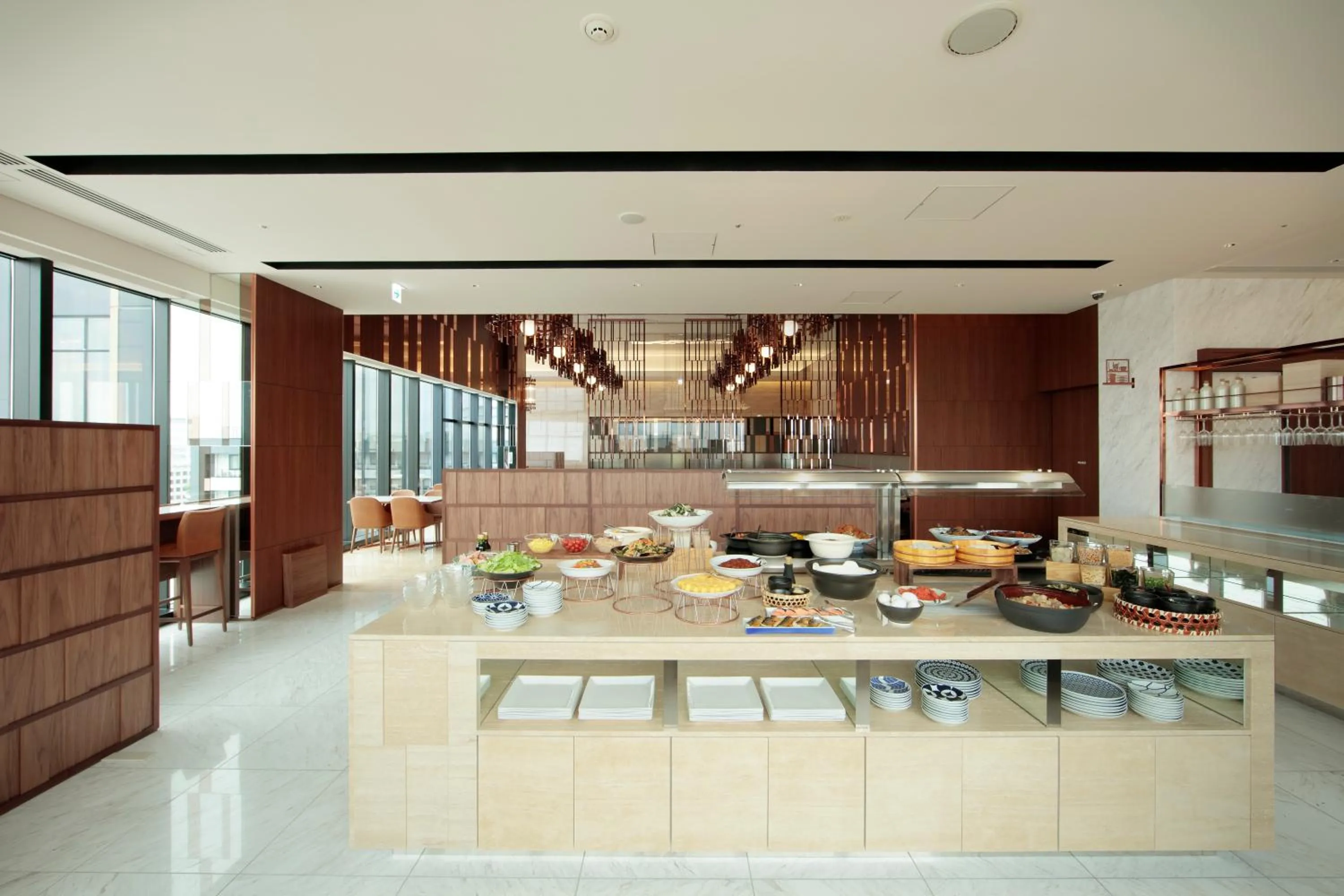 Buffet breakfast in Candeo Hotels Kumamoto Shinshigai