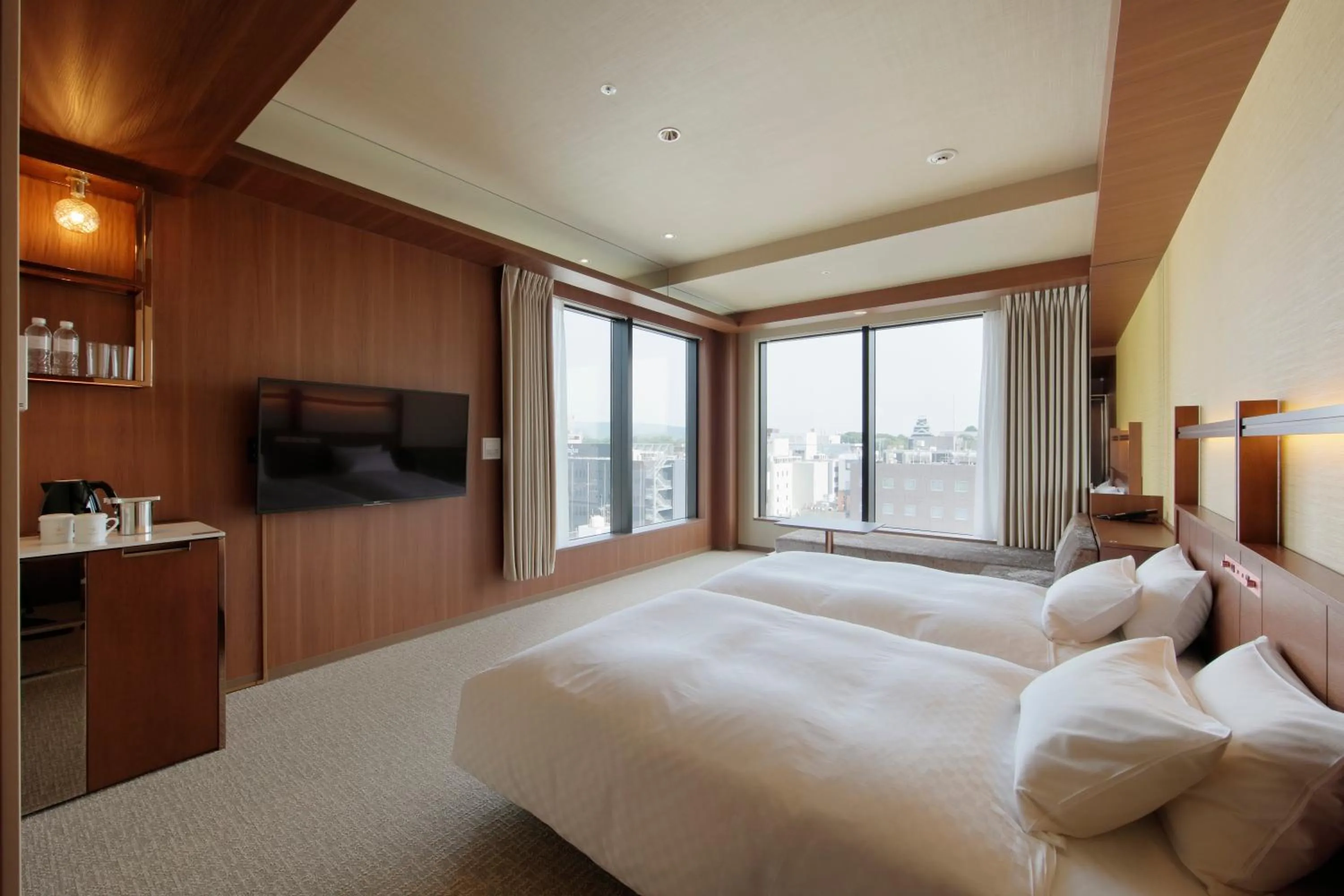 View (from property/room), Bed in Candeo Hotels Kumamoto Shinshigai