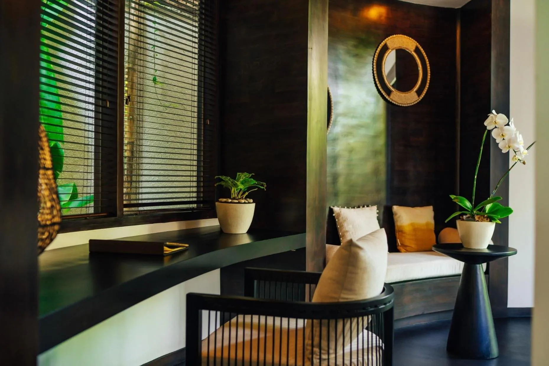 Dining area in Uma Kalai