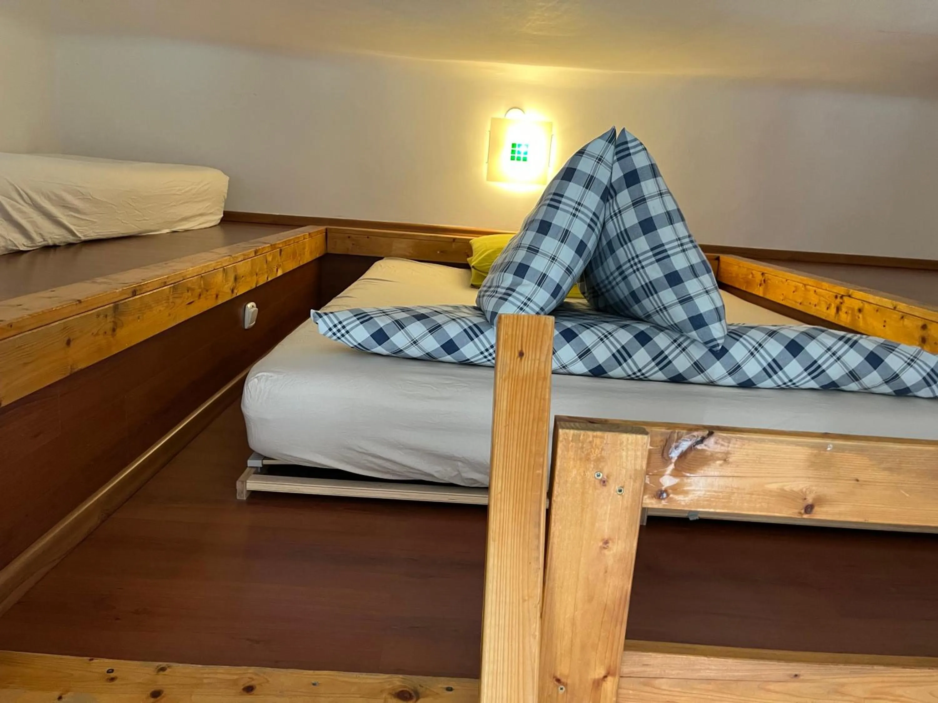 Bed in Home in Krakow Silvio's Apartments