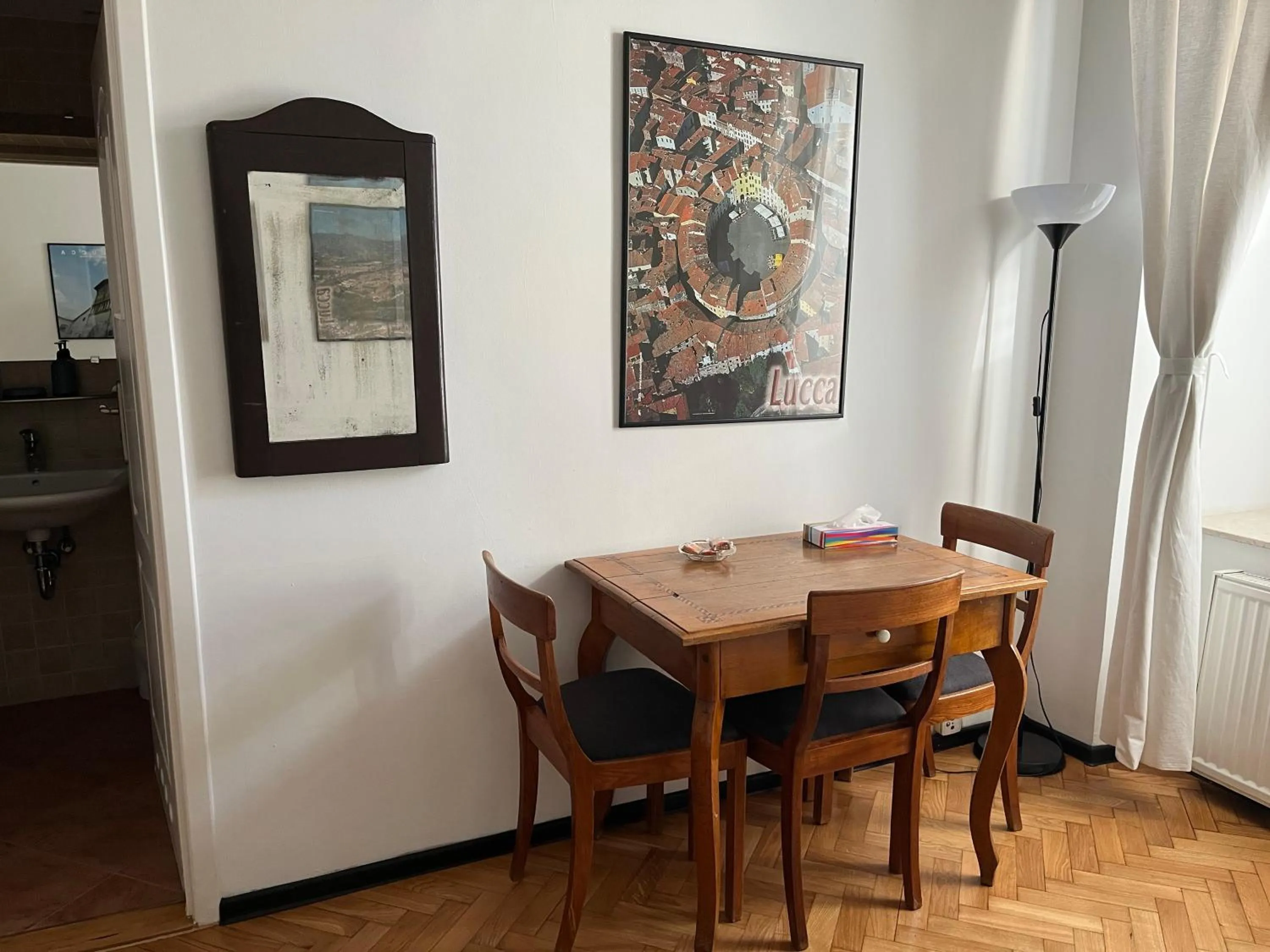 Home in Krakow Silvio's Apartments