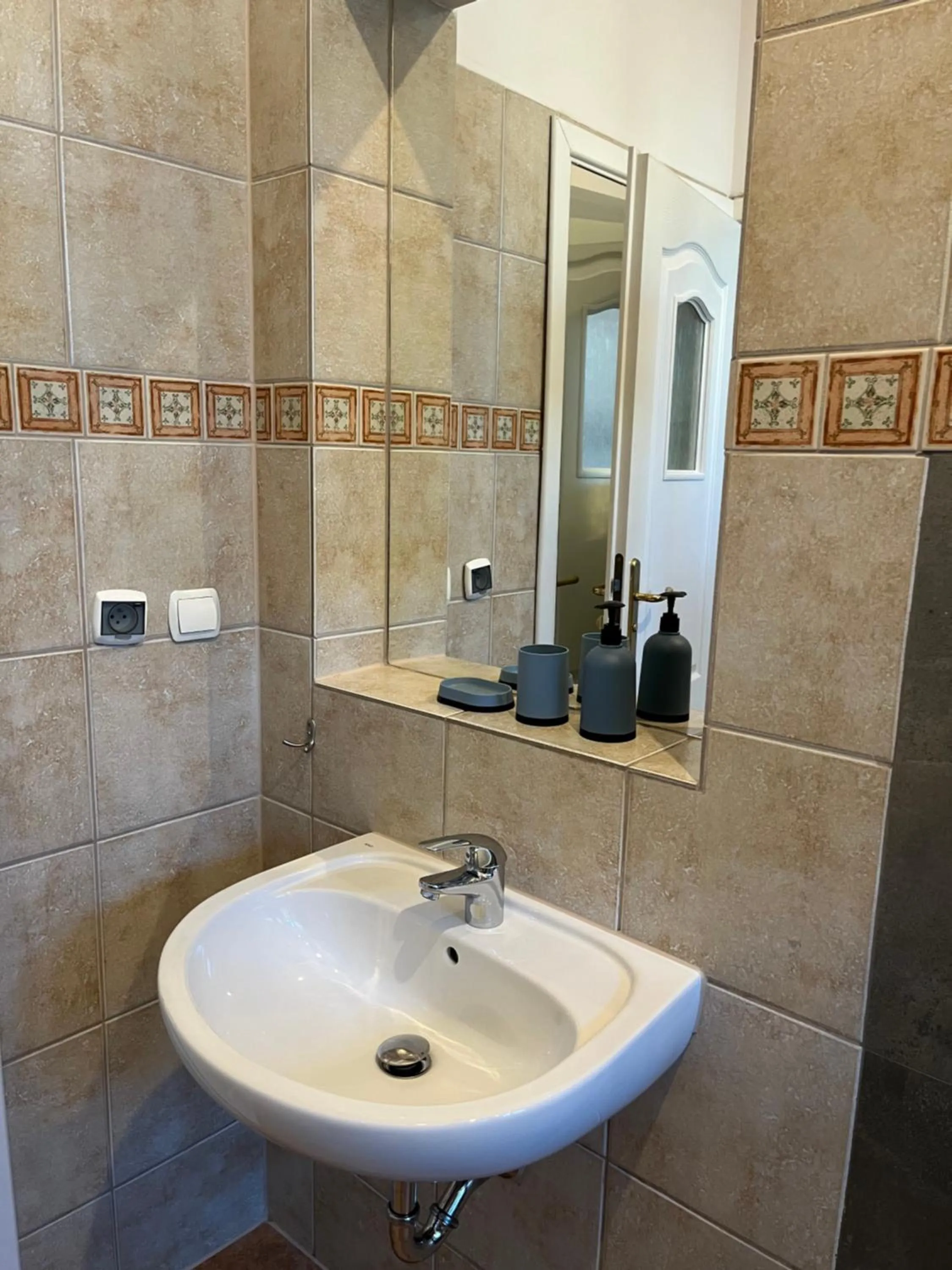 Home in Krakow Silvio's Apartments