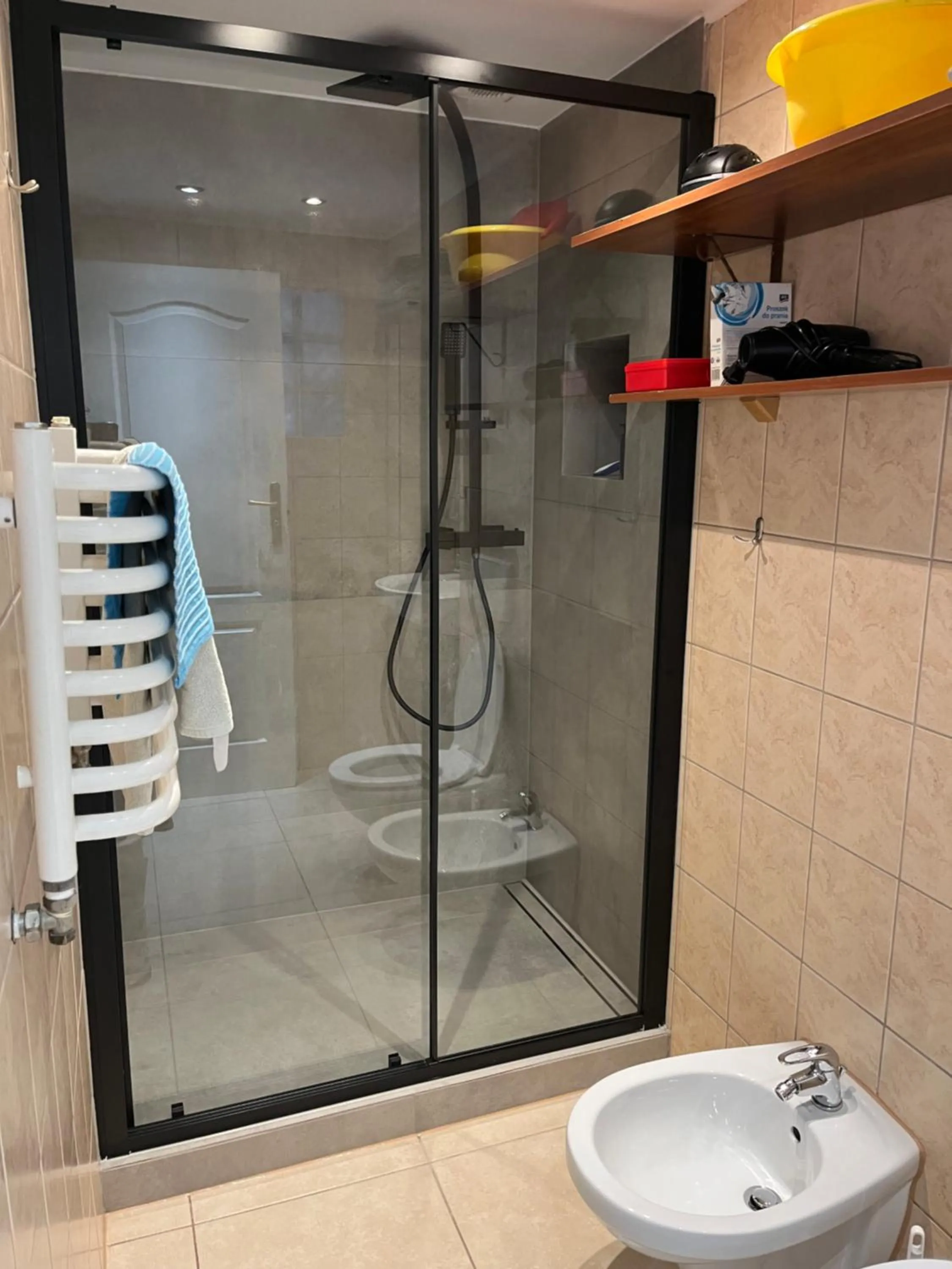 Home in Krakow Silvio's Apartments