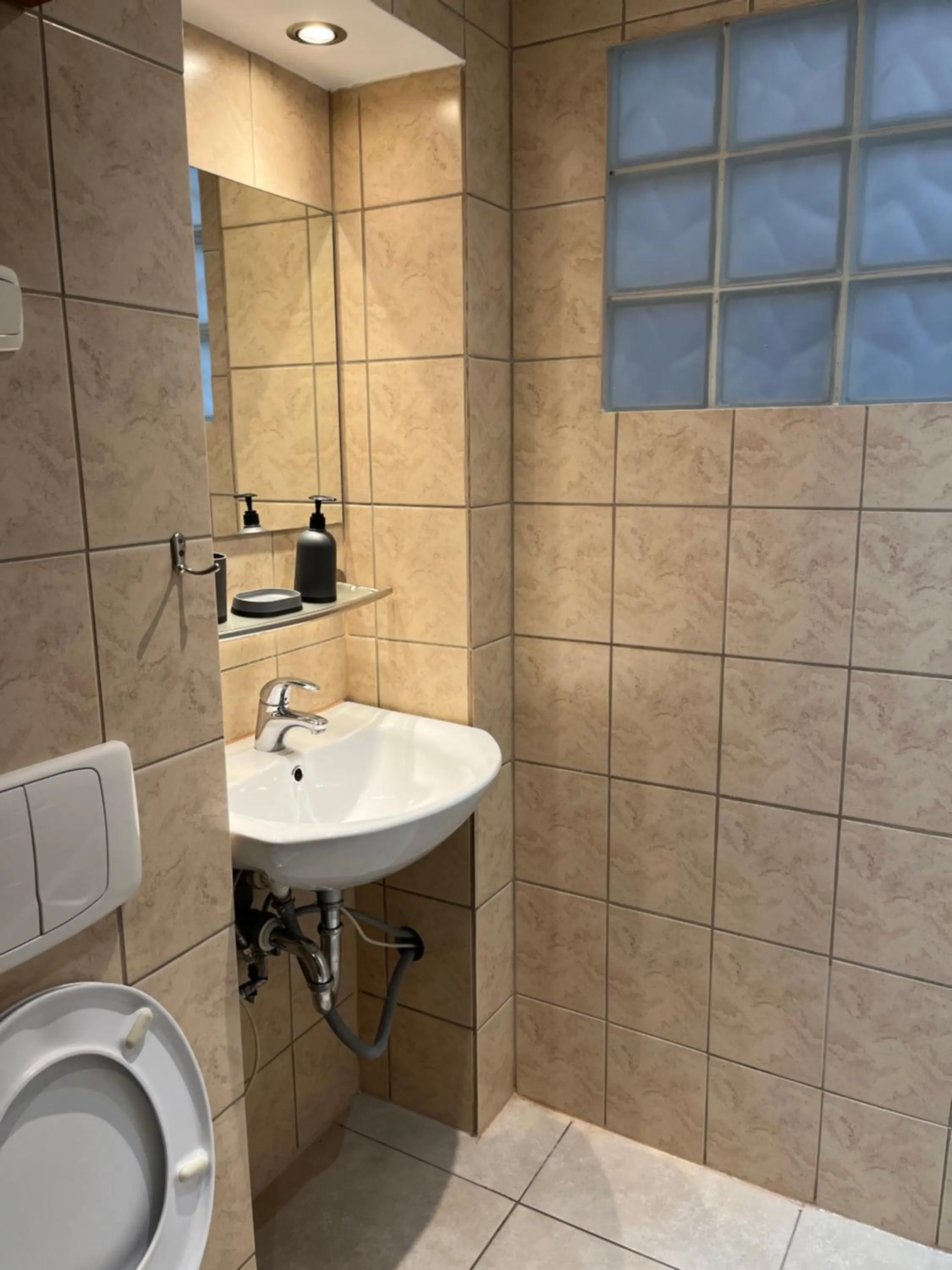 Home in Krakow Silvio's Apartments