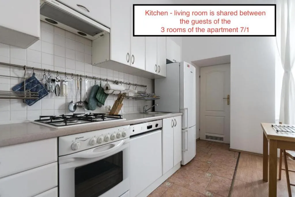 Home in Krakow Silvio's Apartments