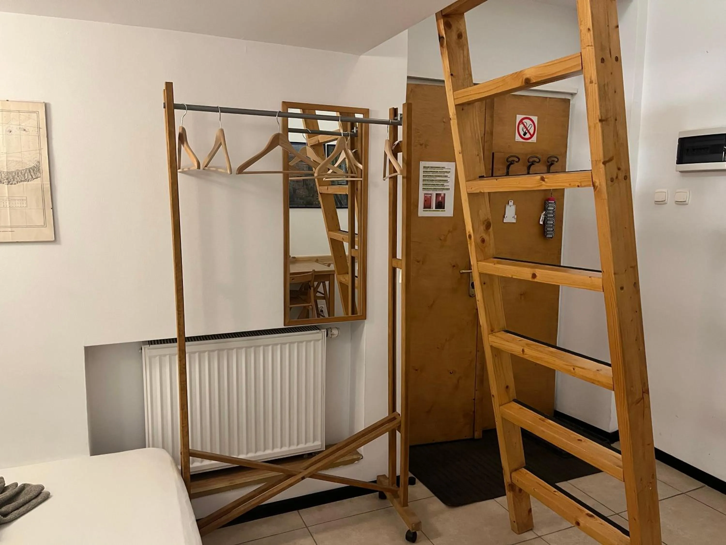 Bed in Home in Krakow Silvio's Apartments