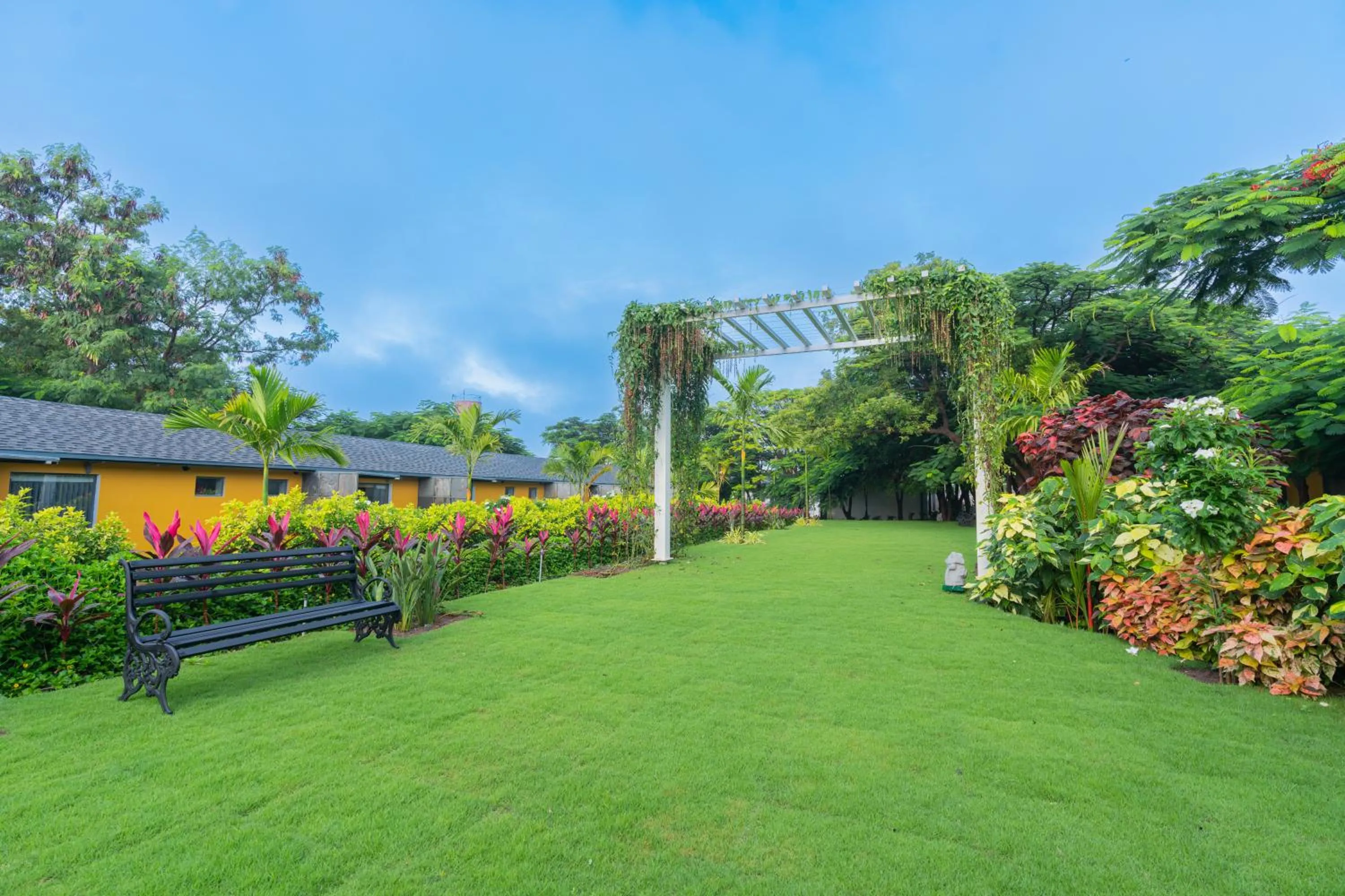 Garden view in DARZA LUXURY RESORTs