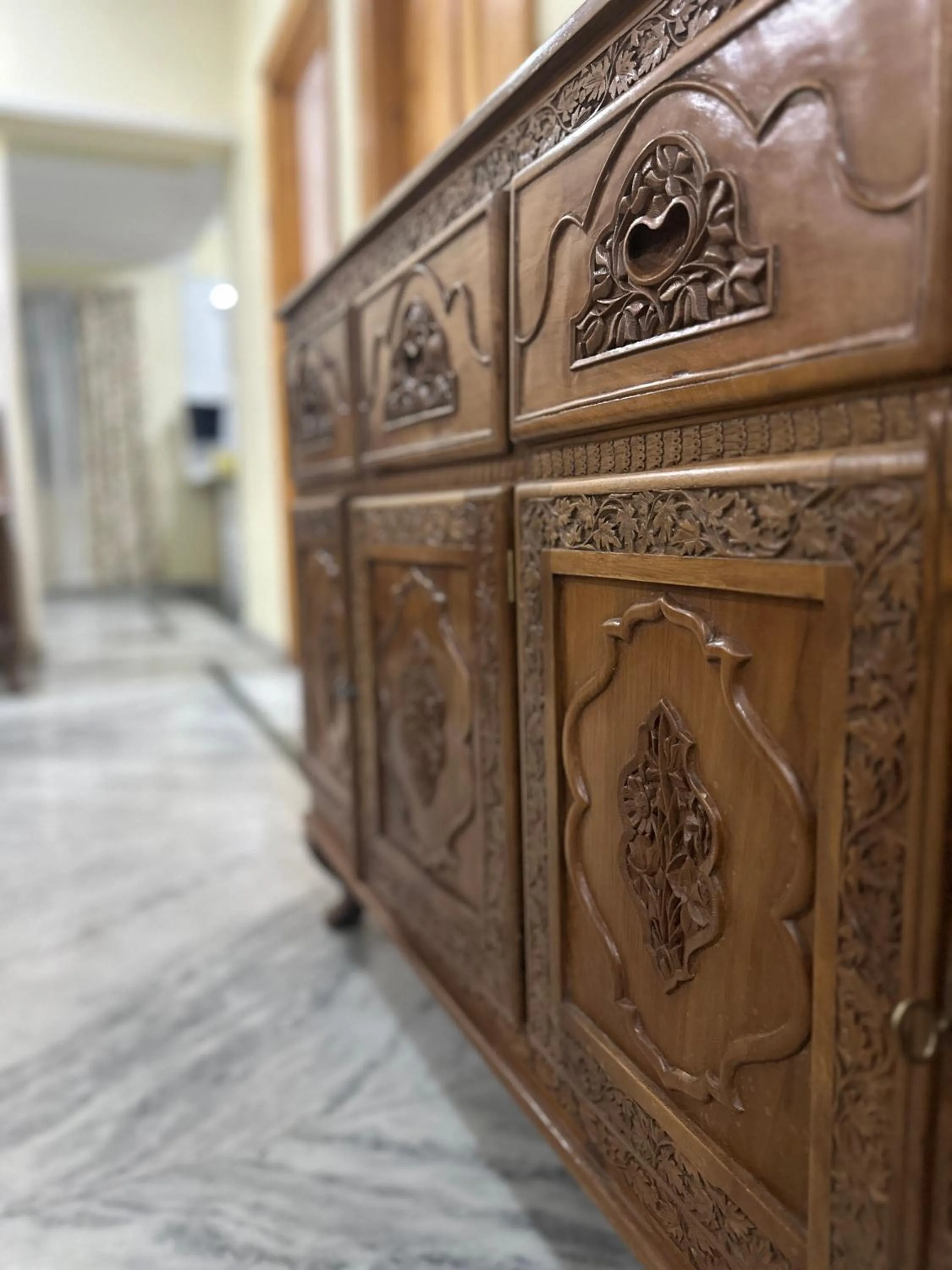 Restaurant/places to eat in Jan Mahal