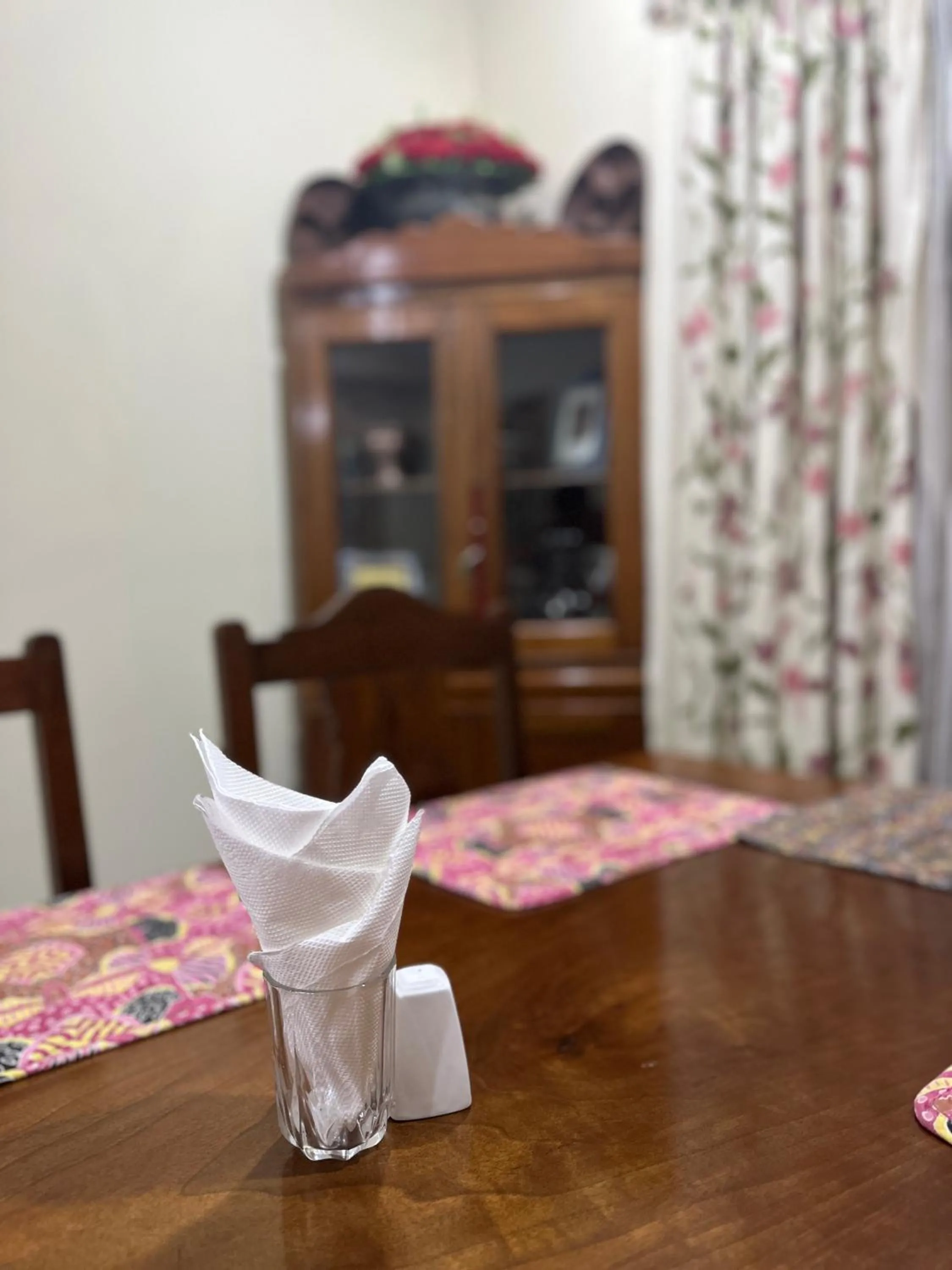Restaurant/places to eat in Jan Mahal