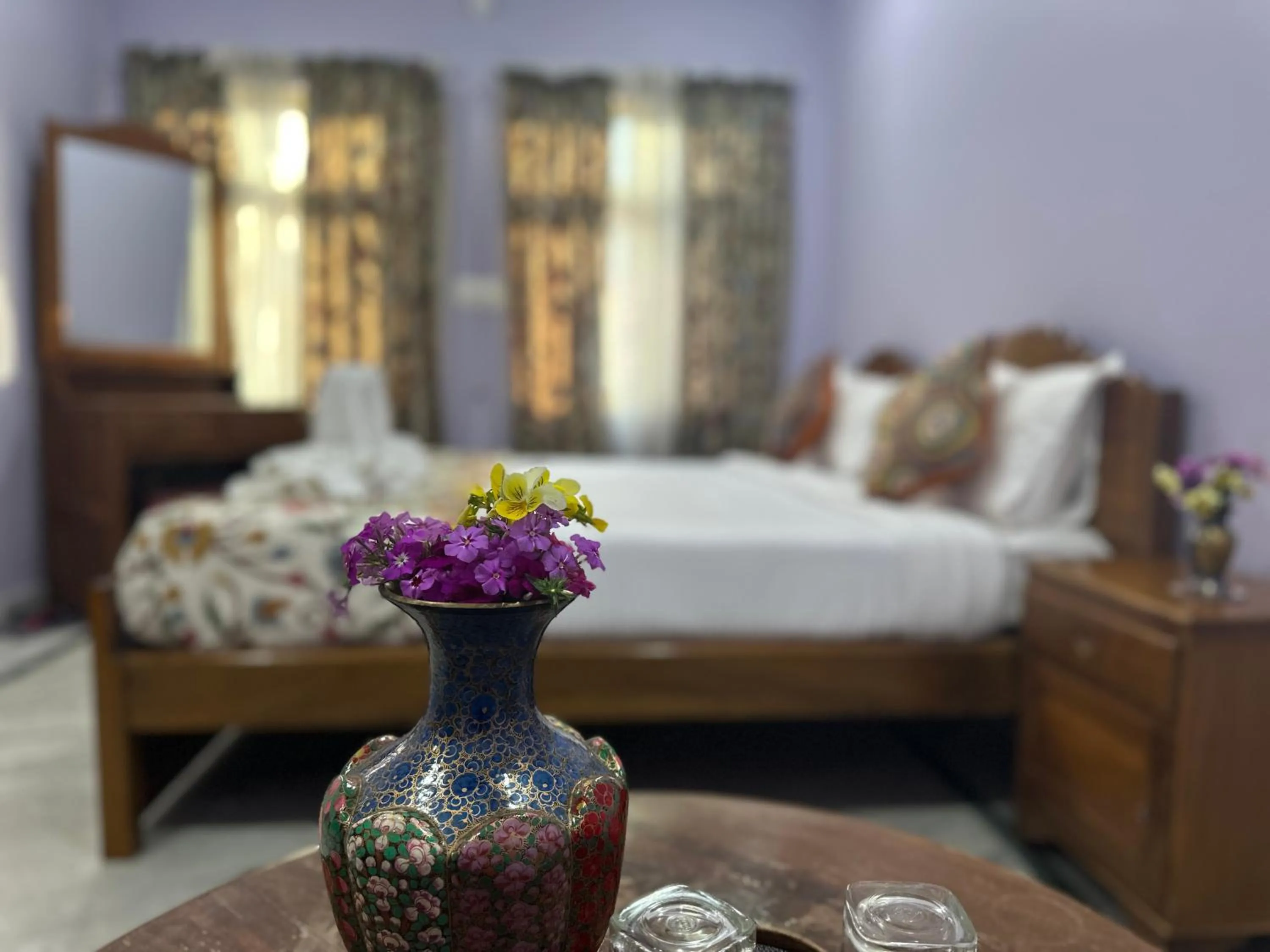 Bed in Jan Mahal