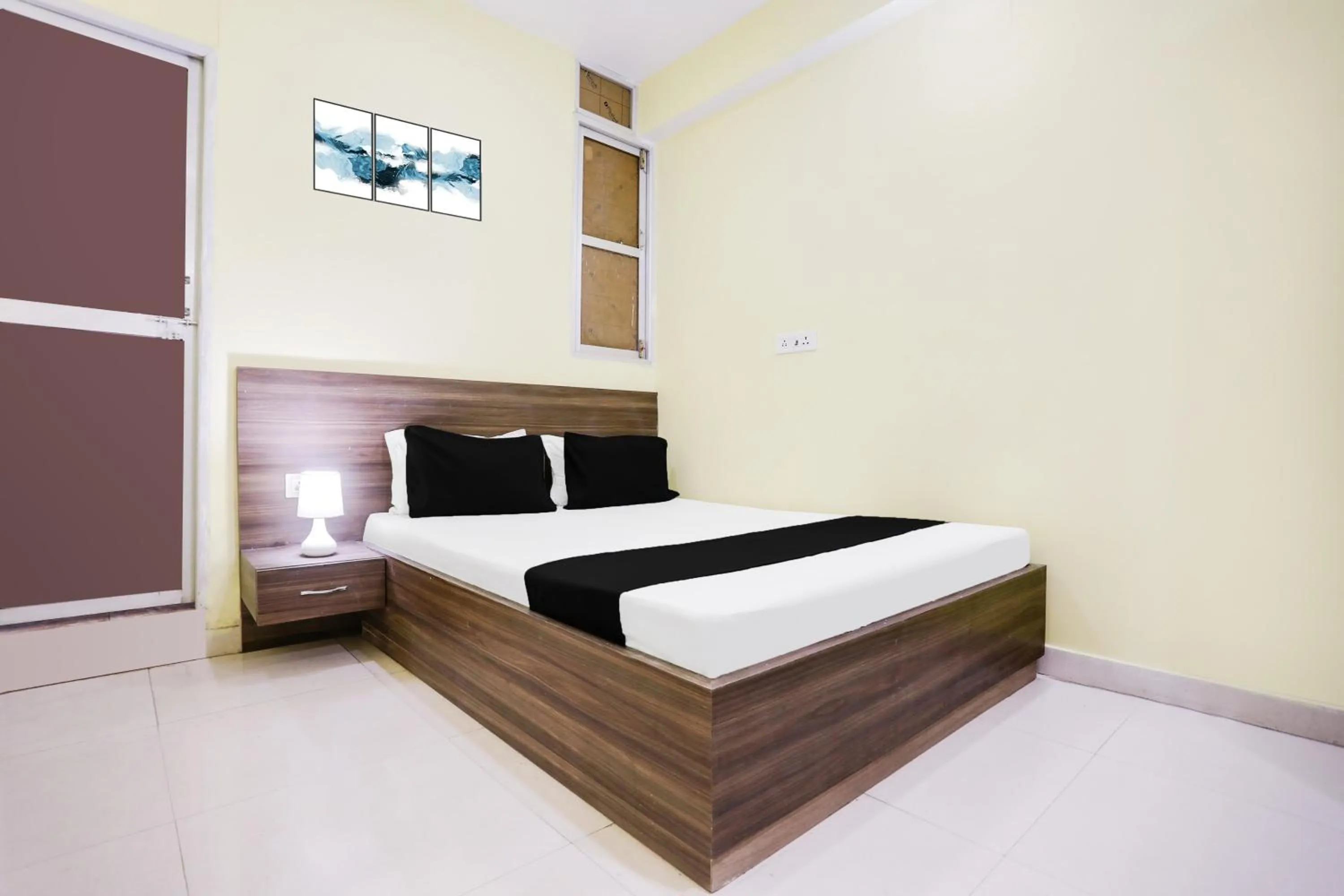 Bedroom, Bed in Hotel O Divisha palace