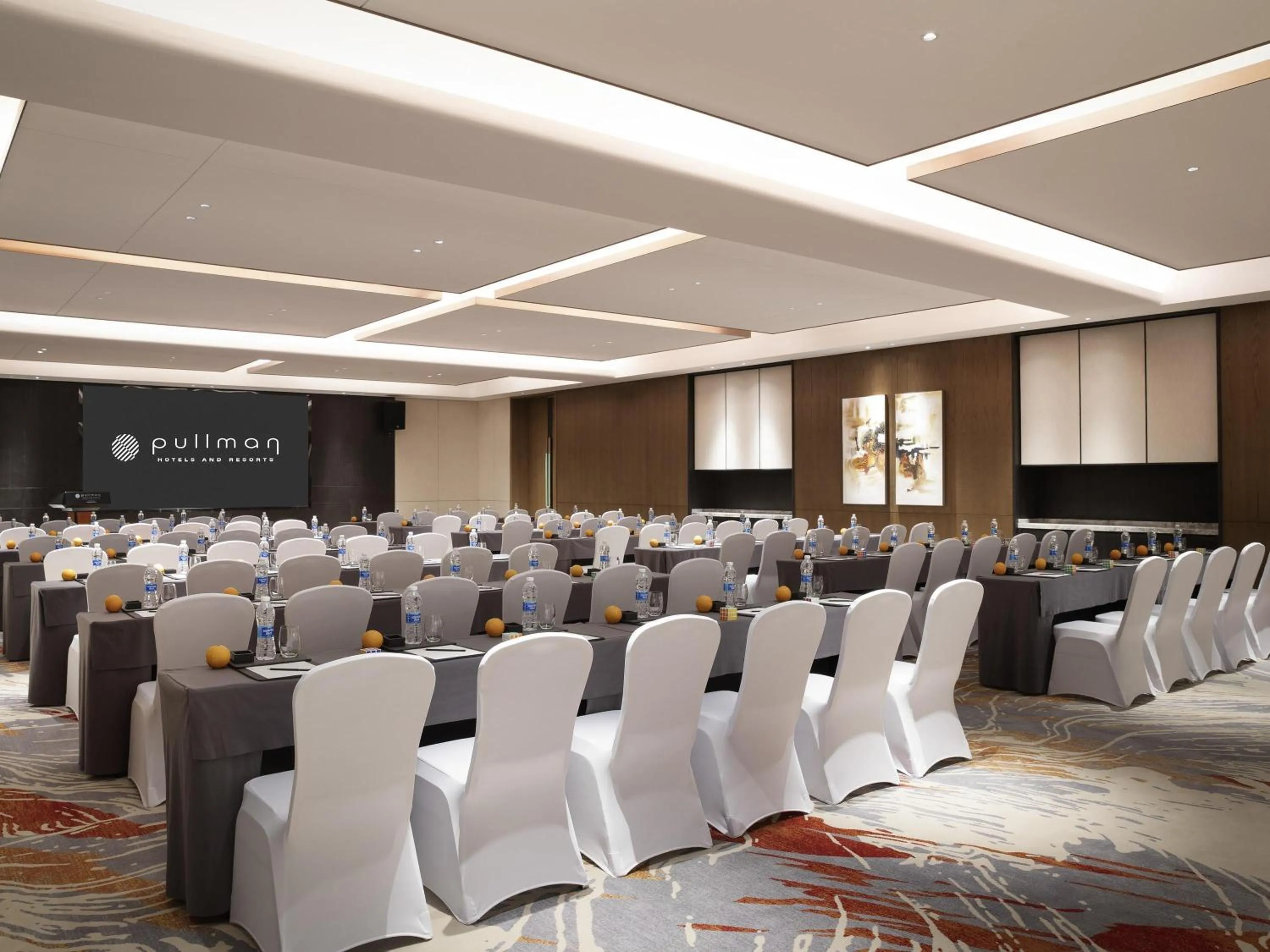 Meeting/conference room in Pullman Yuxi