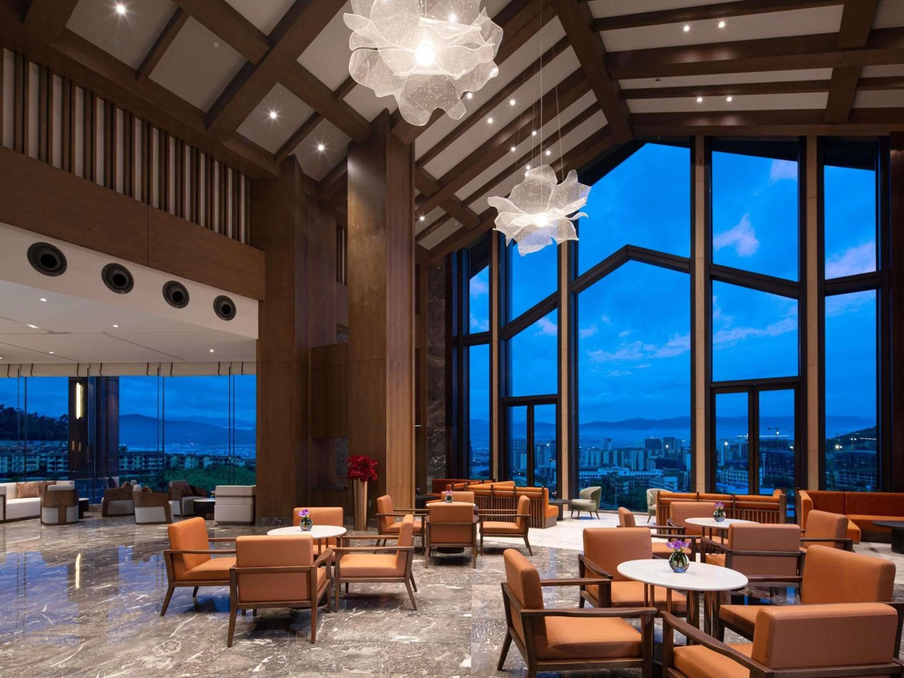 Property building in Pullman Yuxi