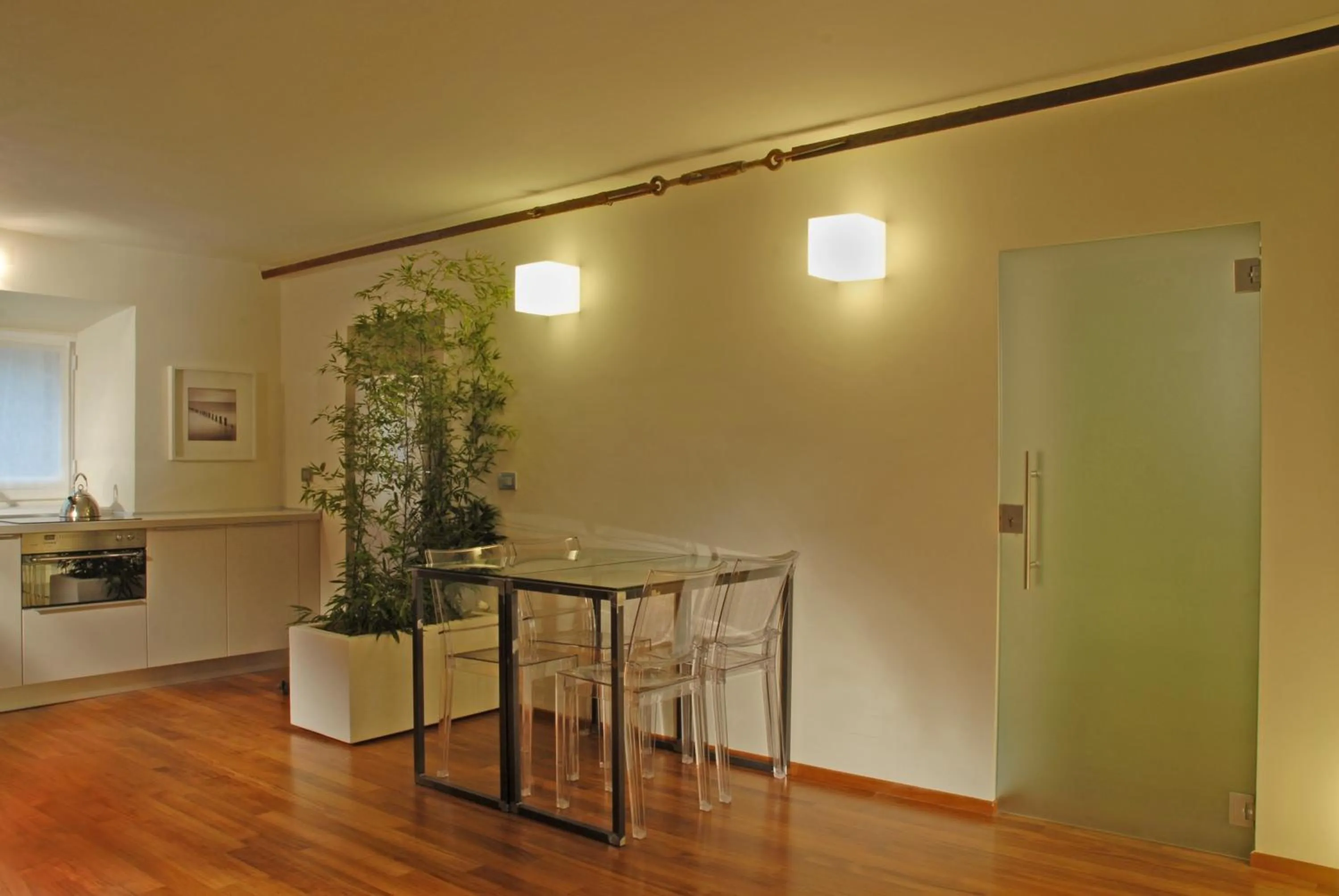 Restaurant/places to eat in B&B Terres D'Aventure Suites