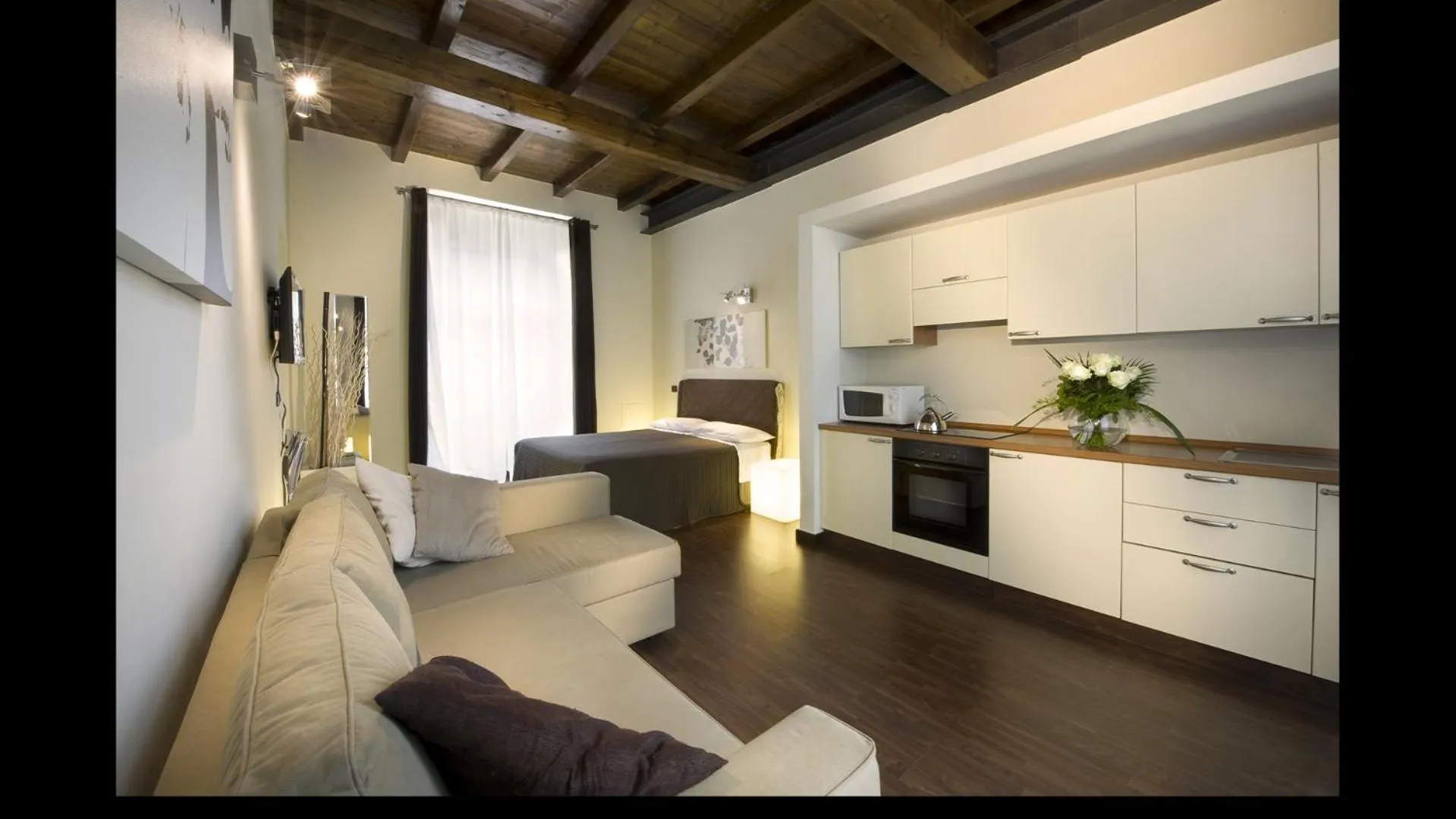 Kitchen or kitchenette in B&B Terres D'Aventure Suites