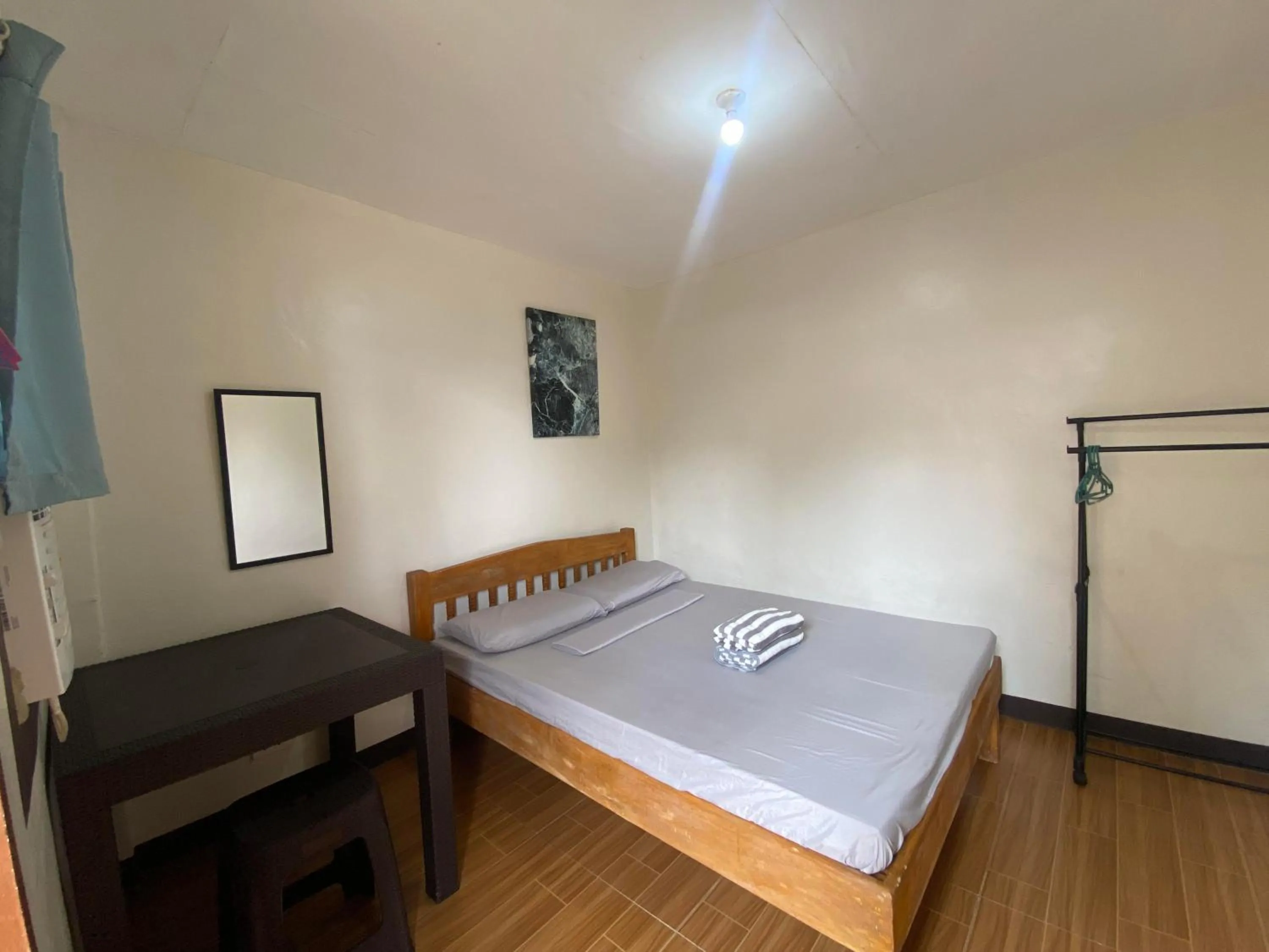 Alona Bohol Backpackers Hostel