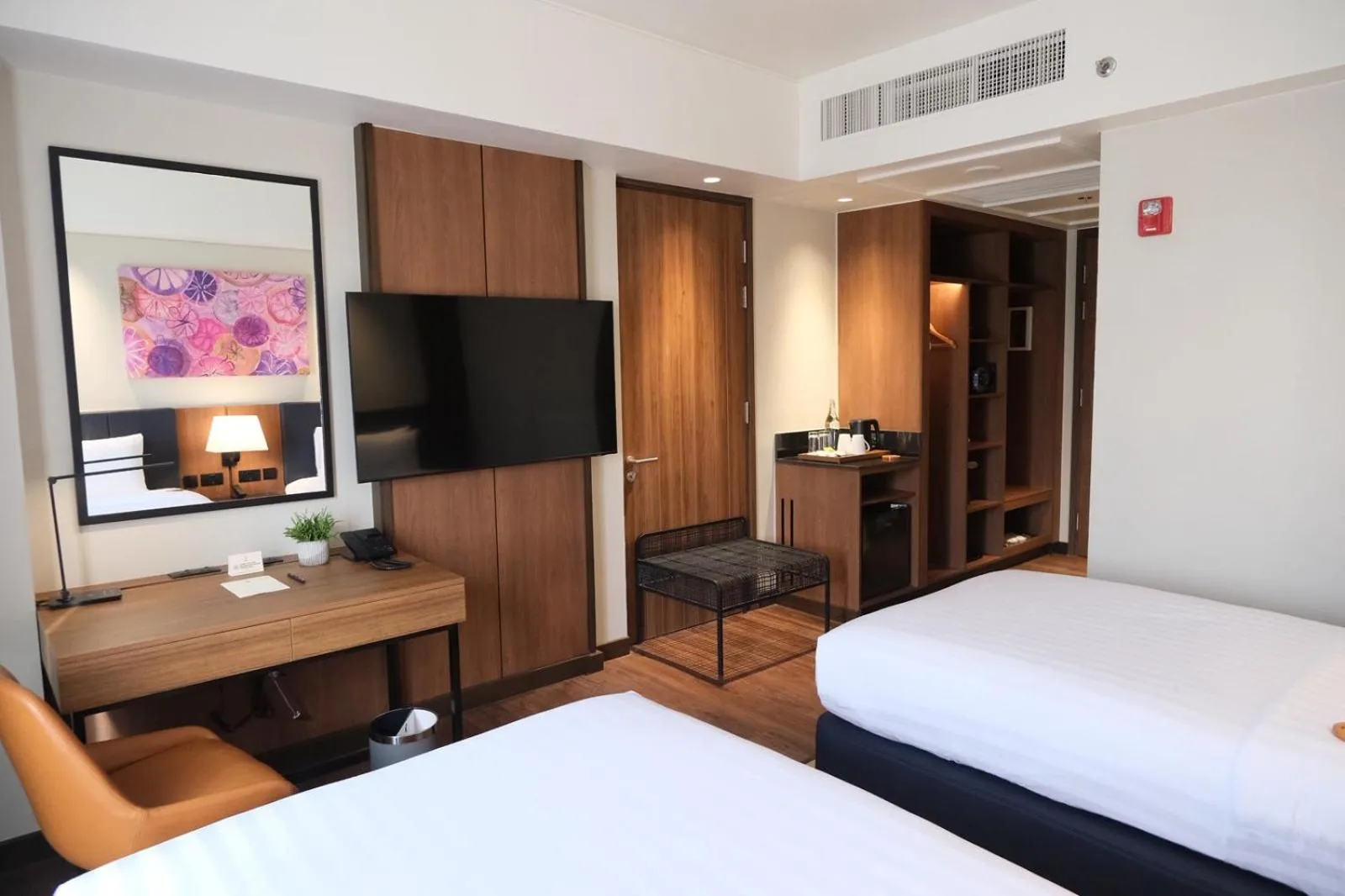 Bed in Seda Abreeza - Newly Renovated