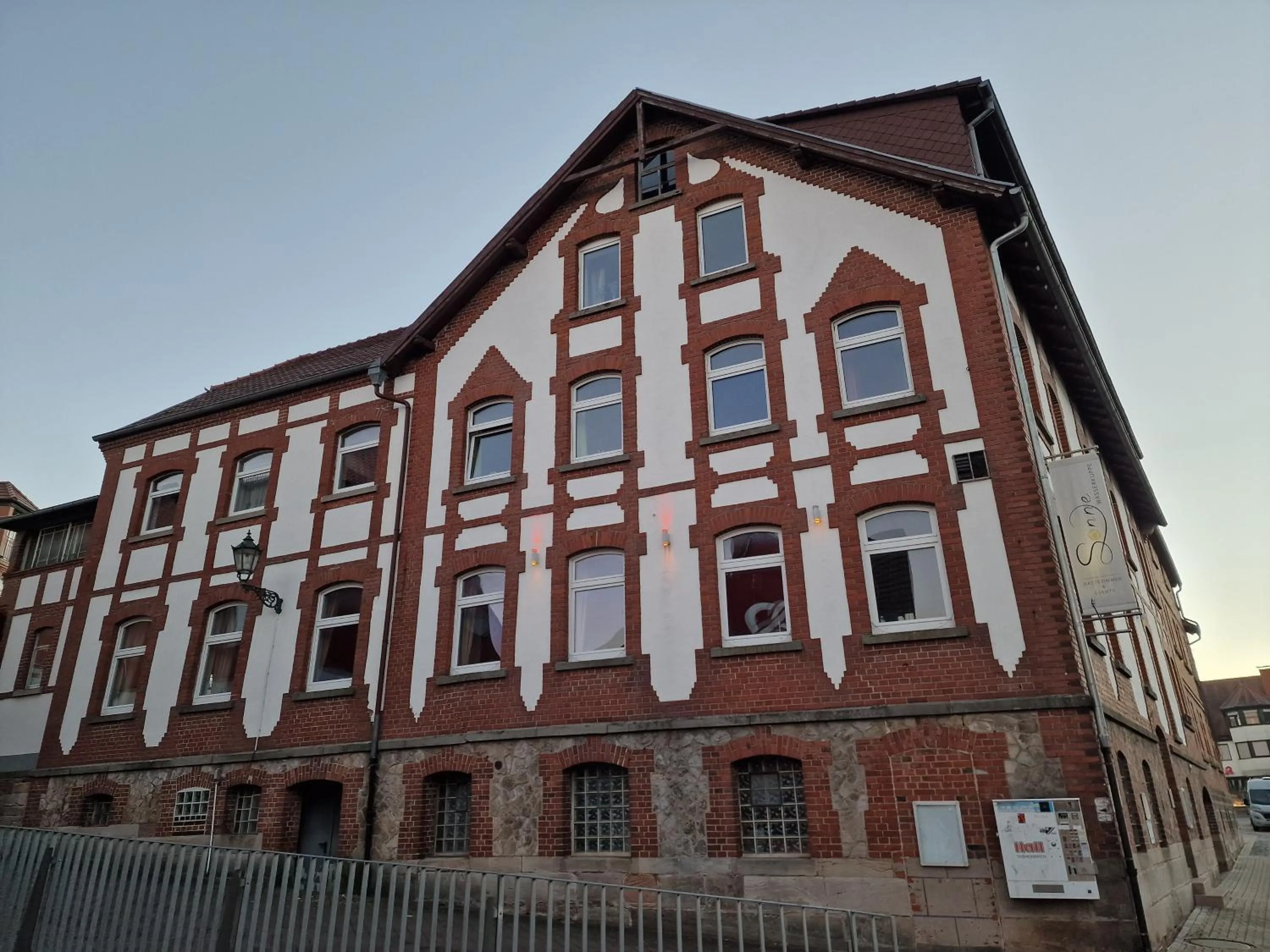Property building in Zur Sonne "Gasthaus-Bar-Events"