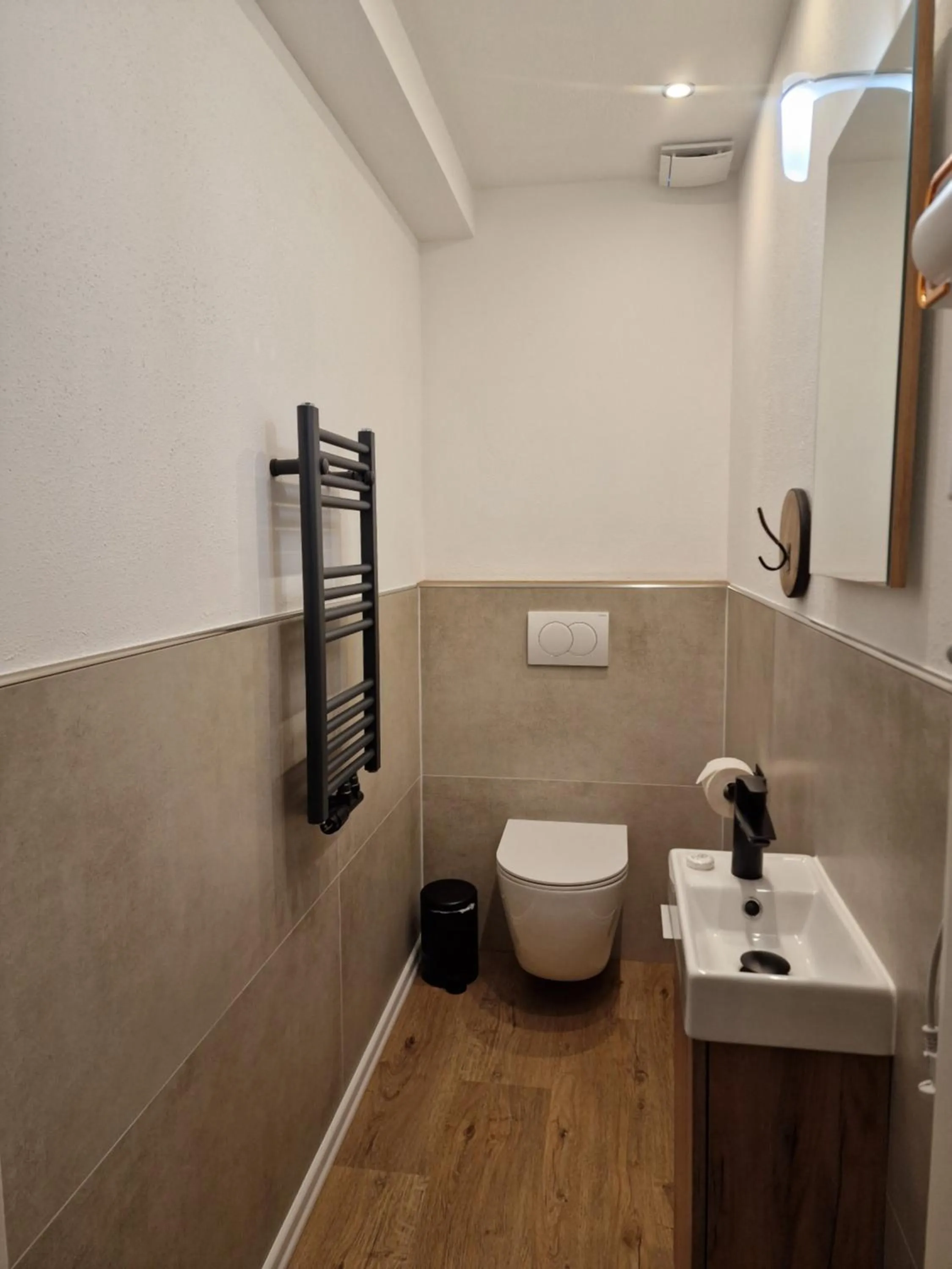 Toilet in Zur Sonne "Gasthaus-Bar-Events"