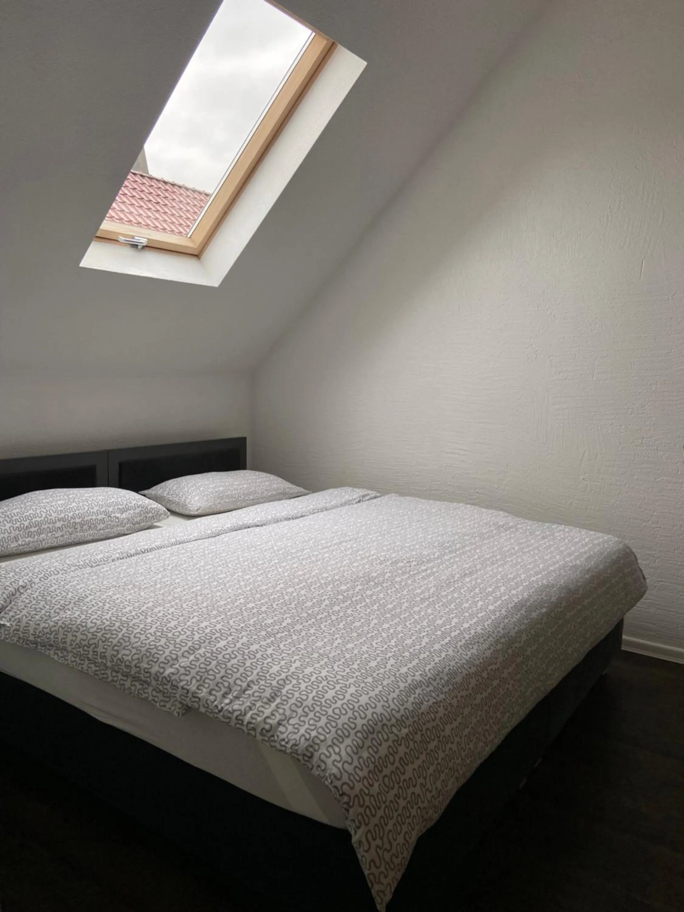 Bed in Zur Sonne "Gasthaus-Bar-Events"