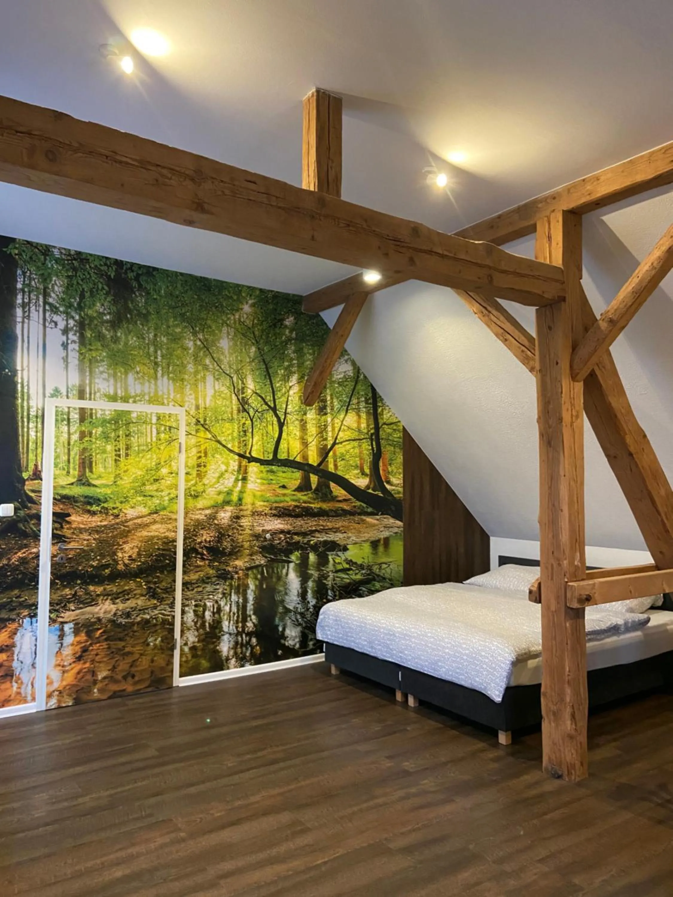 Bed in Zur Sonne "Gasthaus-Bar-Events"