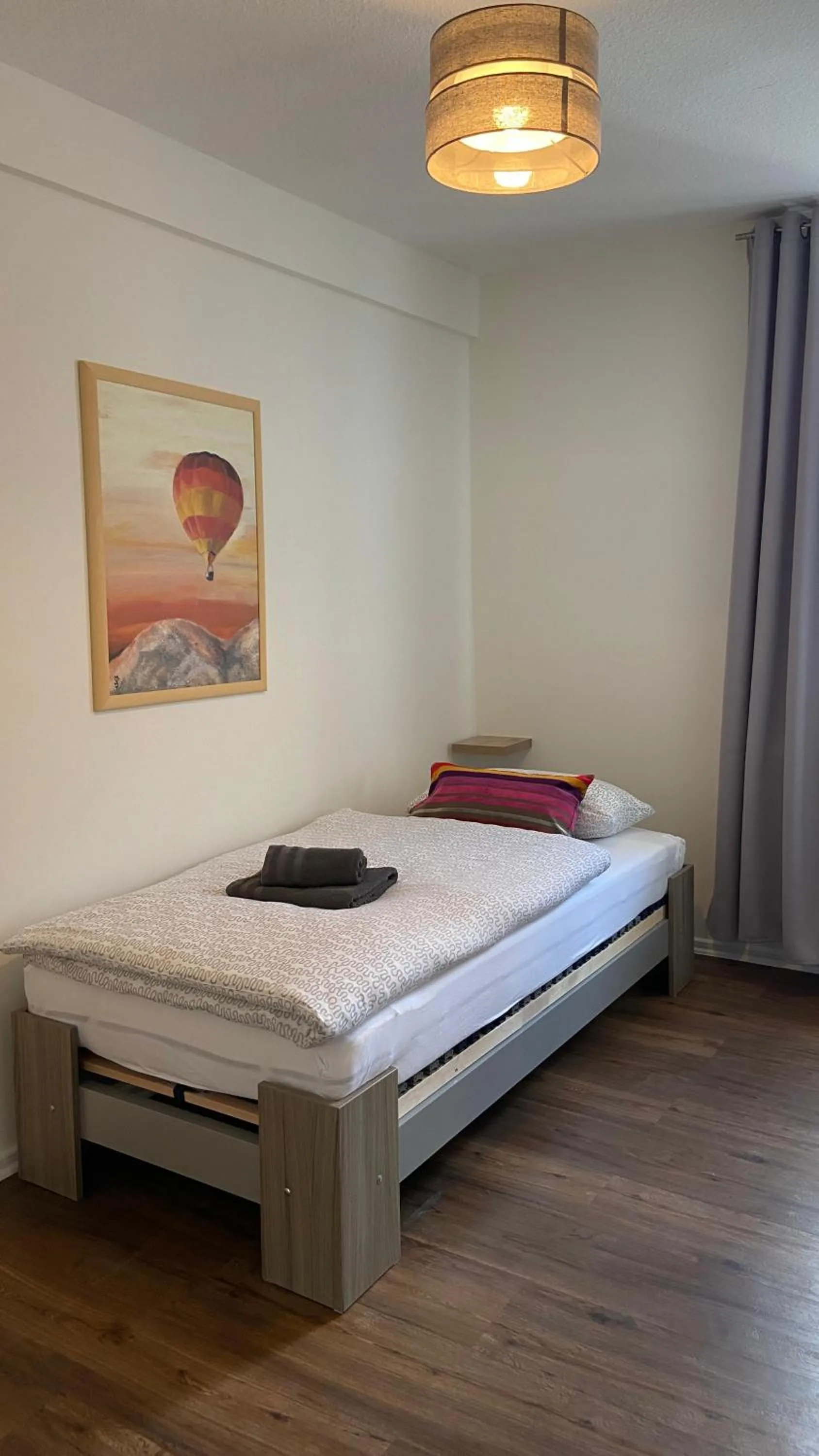 Bed in Zur Sonne "Gasthaus-Bar-Events"