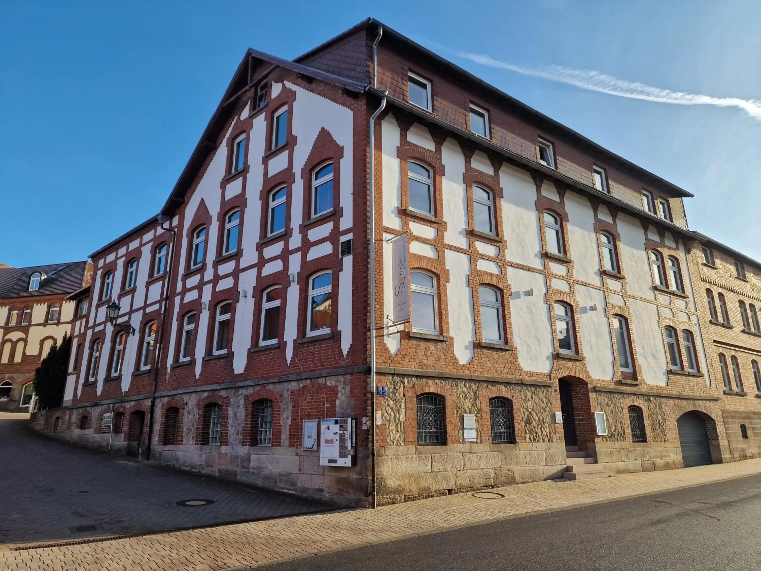 Property building in Zur Sonne "Gasthaus-Bar-Events"