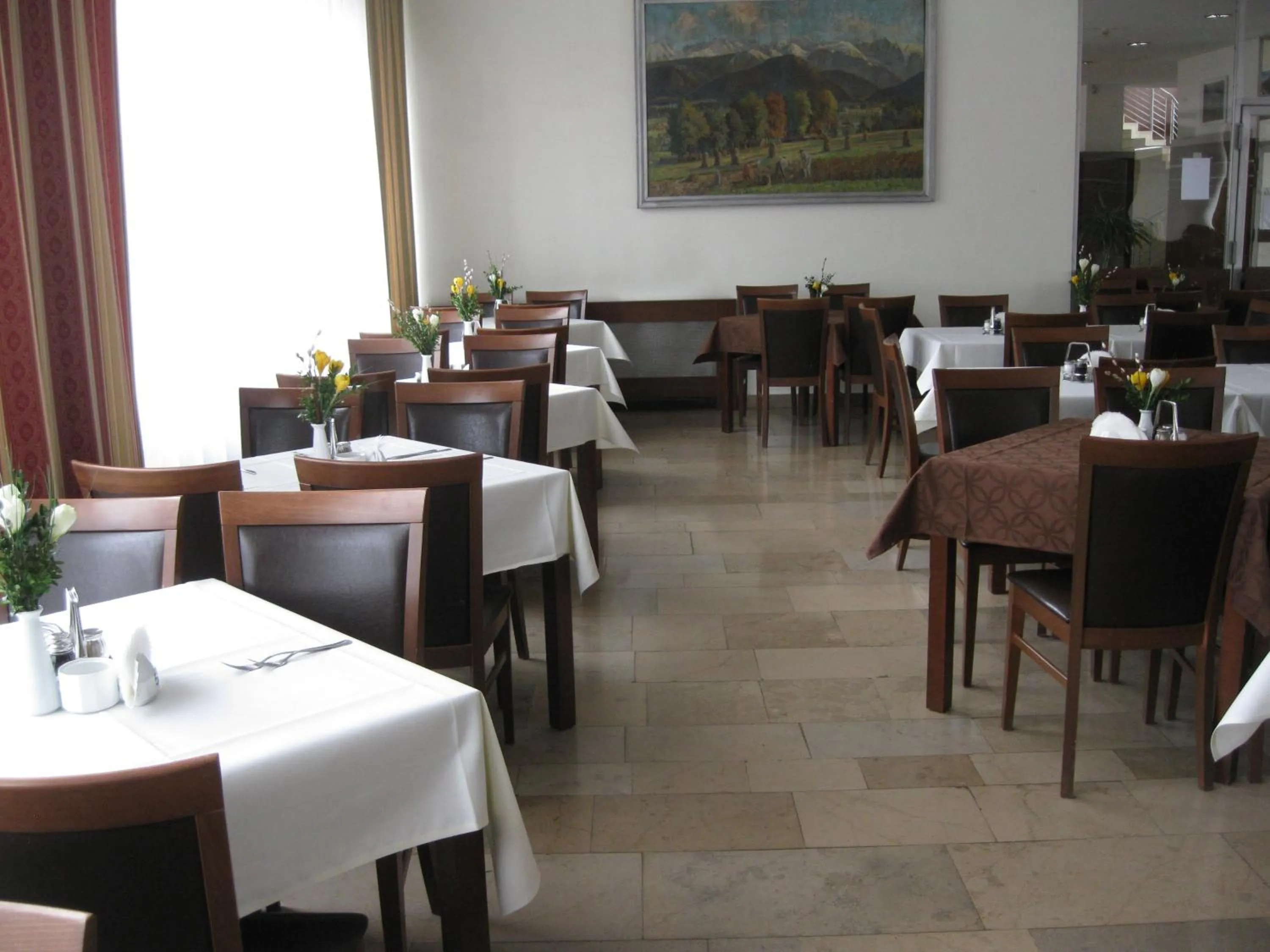 Restaurant/places to eat in Kolejarz Natura Tour