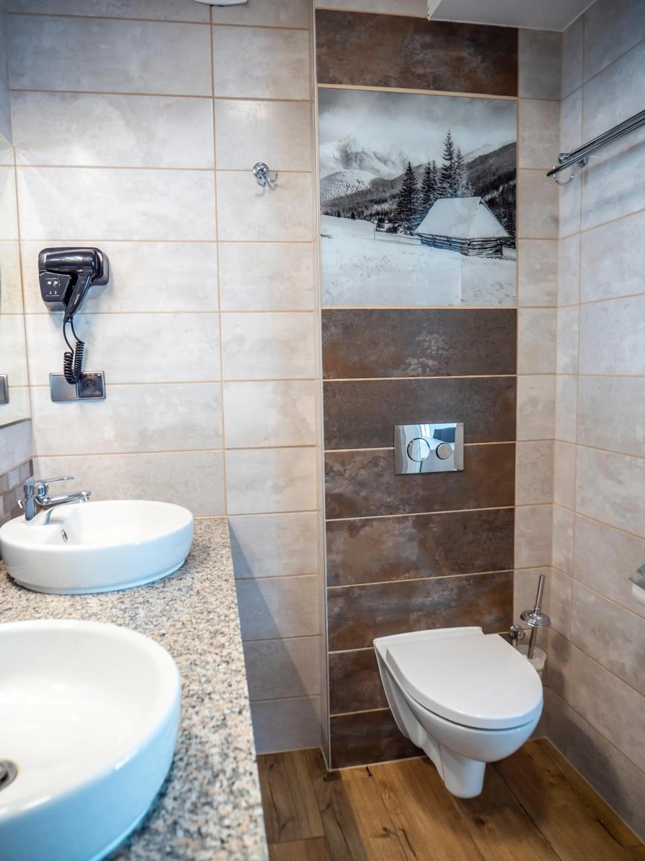 Toilet in Kolejarz Natura Tour