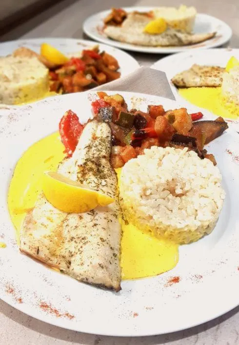 Restaurant/places to eat in Adonis Aix en Provence