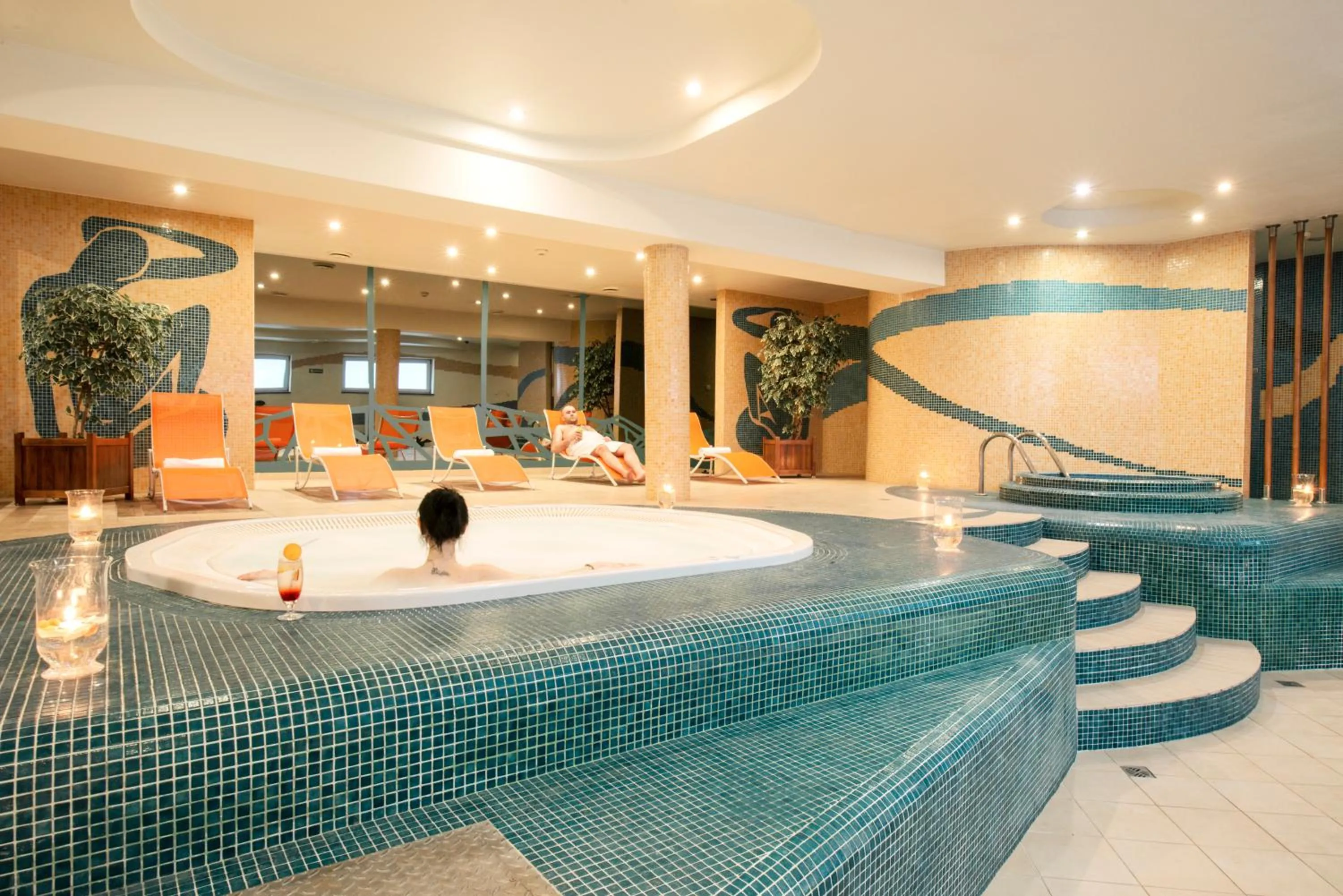 Hot Tub in ibis Styles Warszawa West