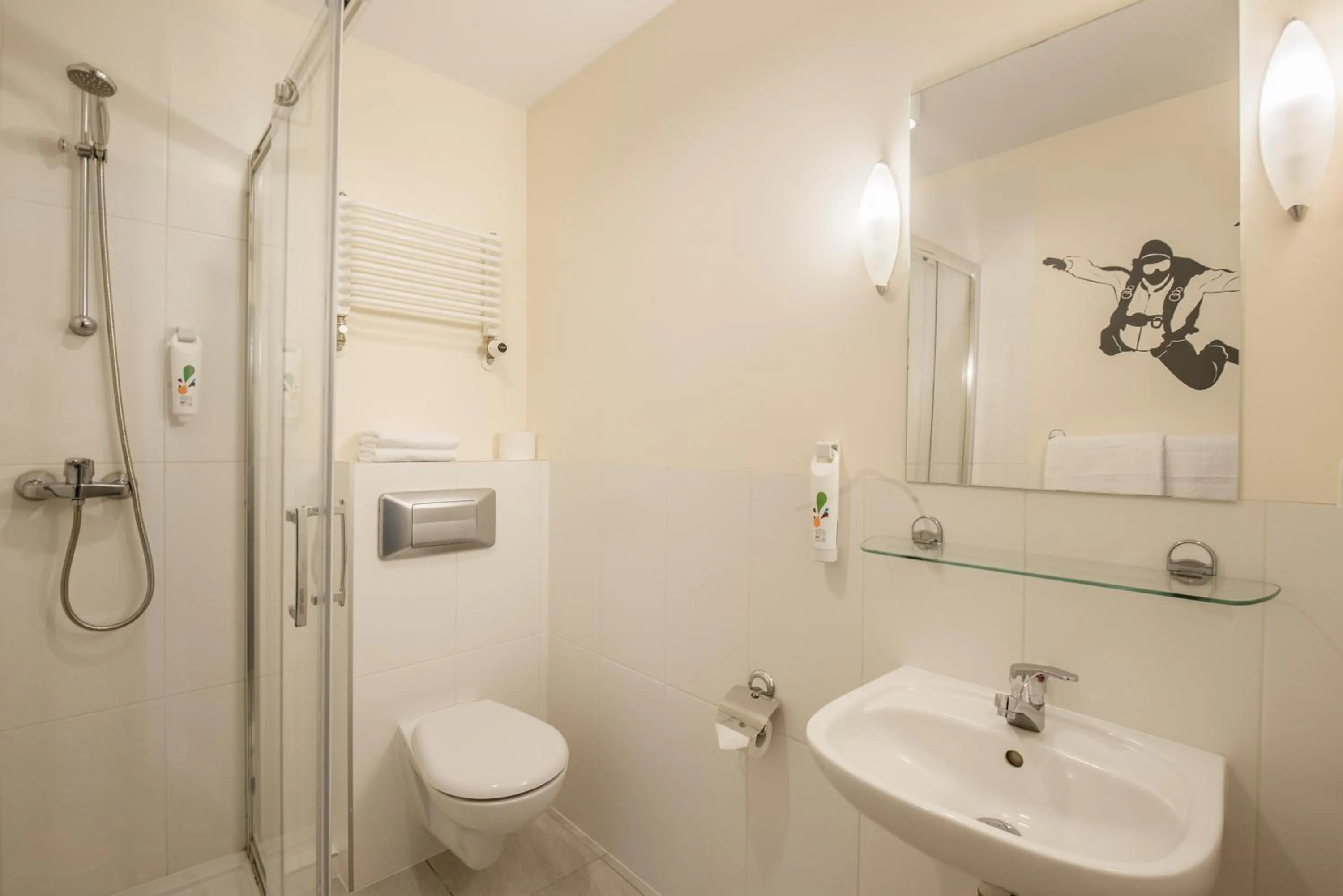 Bathroom in ibis Styles Warszawa West