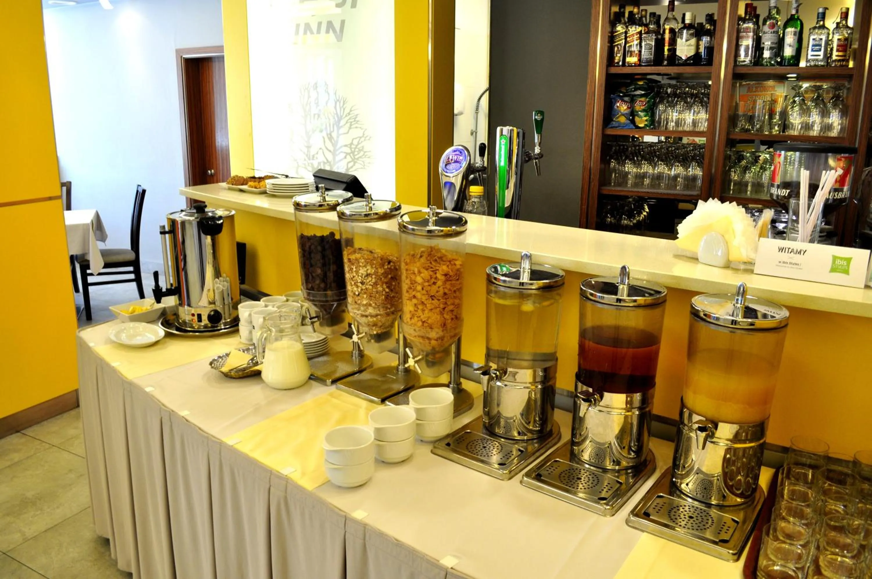 Breakfast in ibis Styles Warszawa West