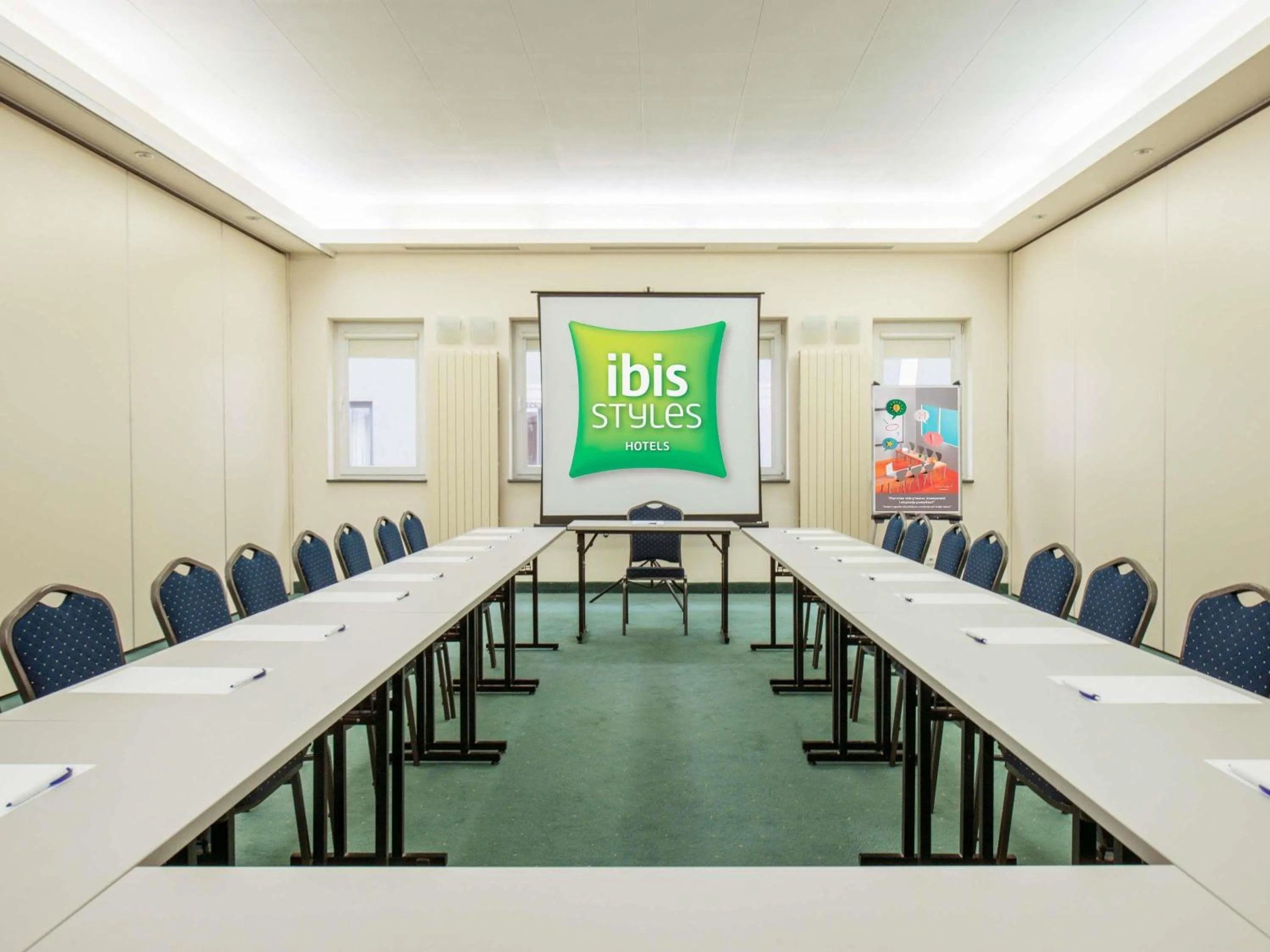 Property building in ibis Styles Warszawa West